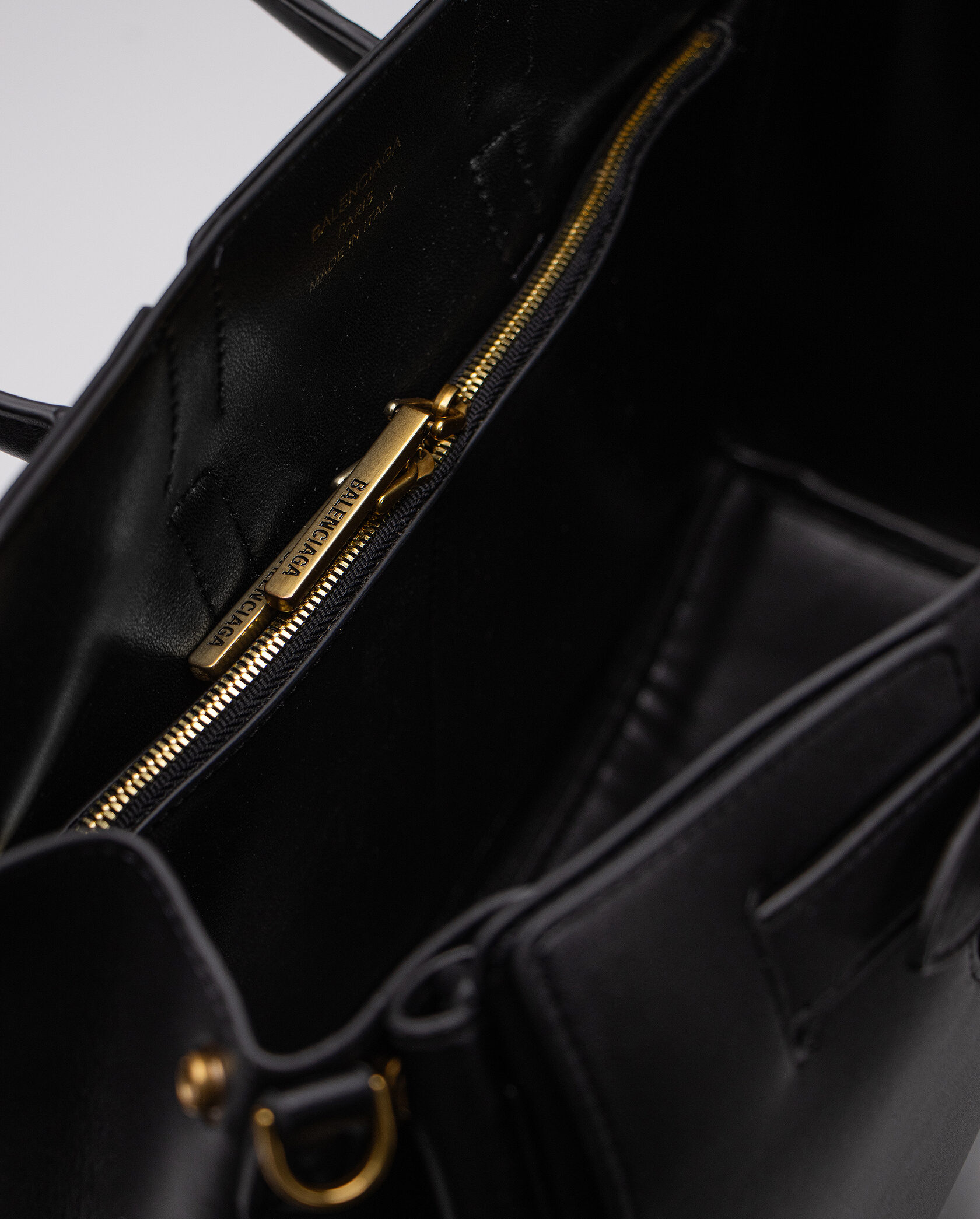 Balenciaga Bel Air Small Carry All Bag in Black\Gold - 14
