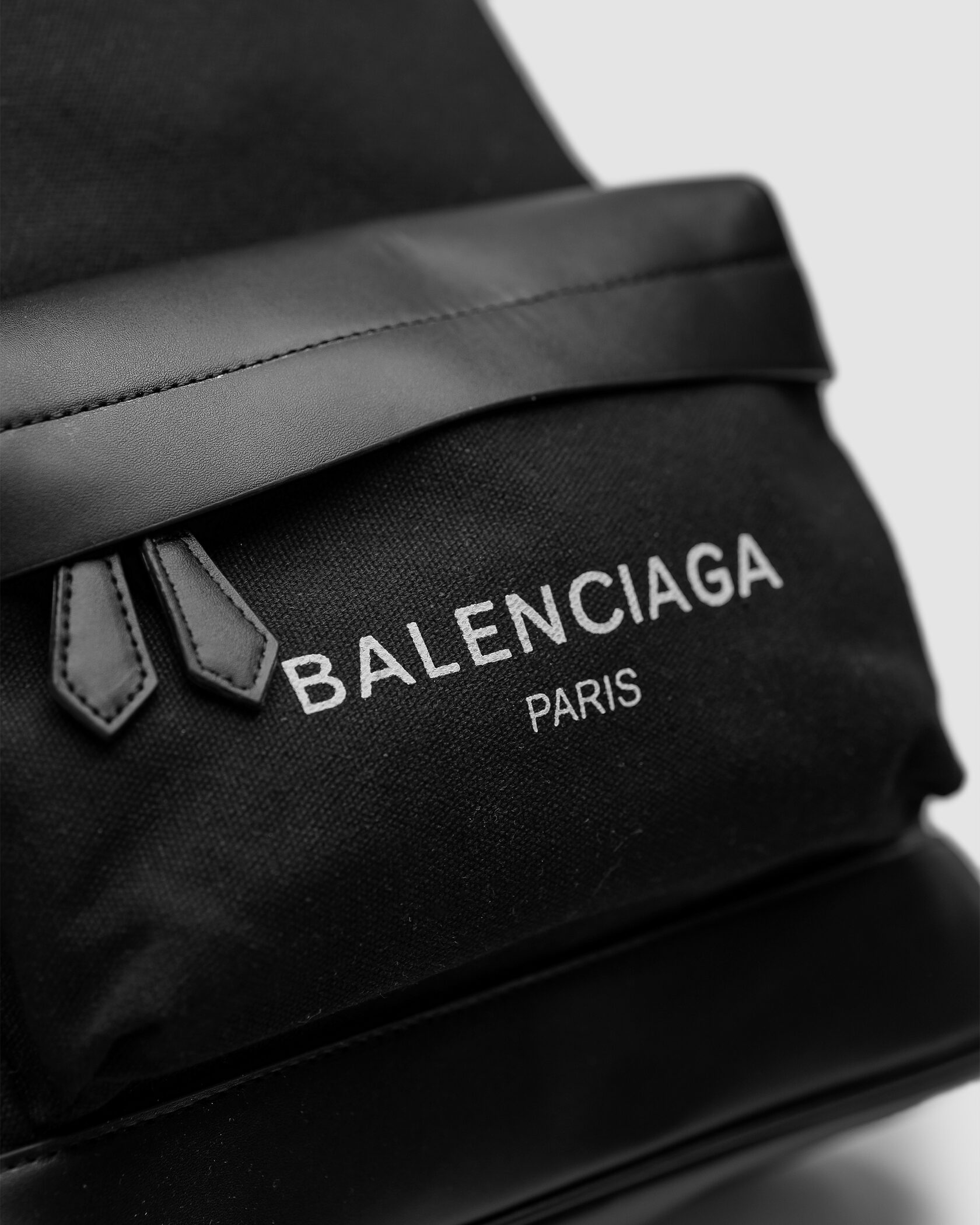 Balenciaga Everyday Backpack Black Textile - 2
