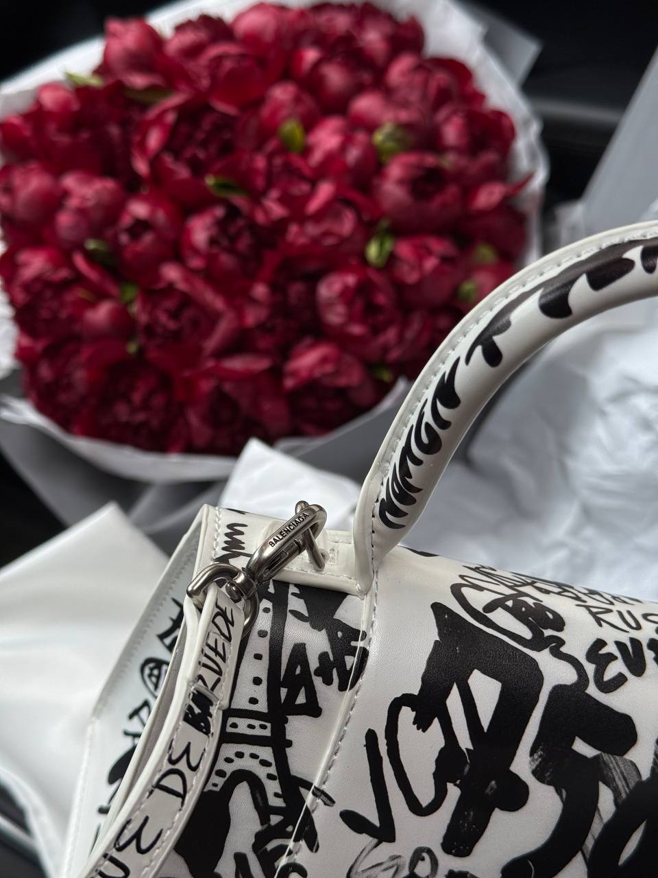 Balenciaga Hourglass Handbag Small in Crocodile Embossed Calfsk White - 10