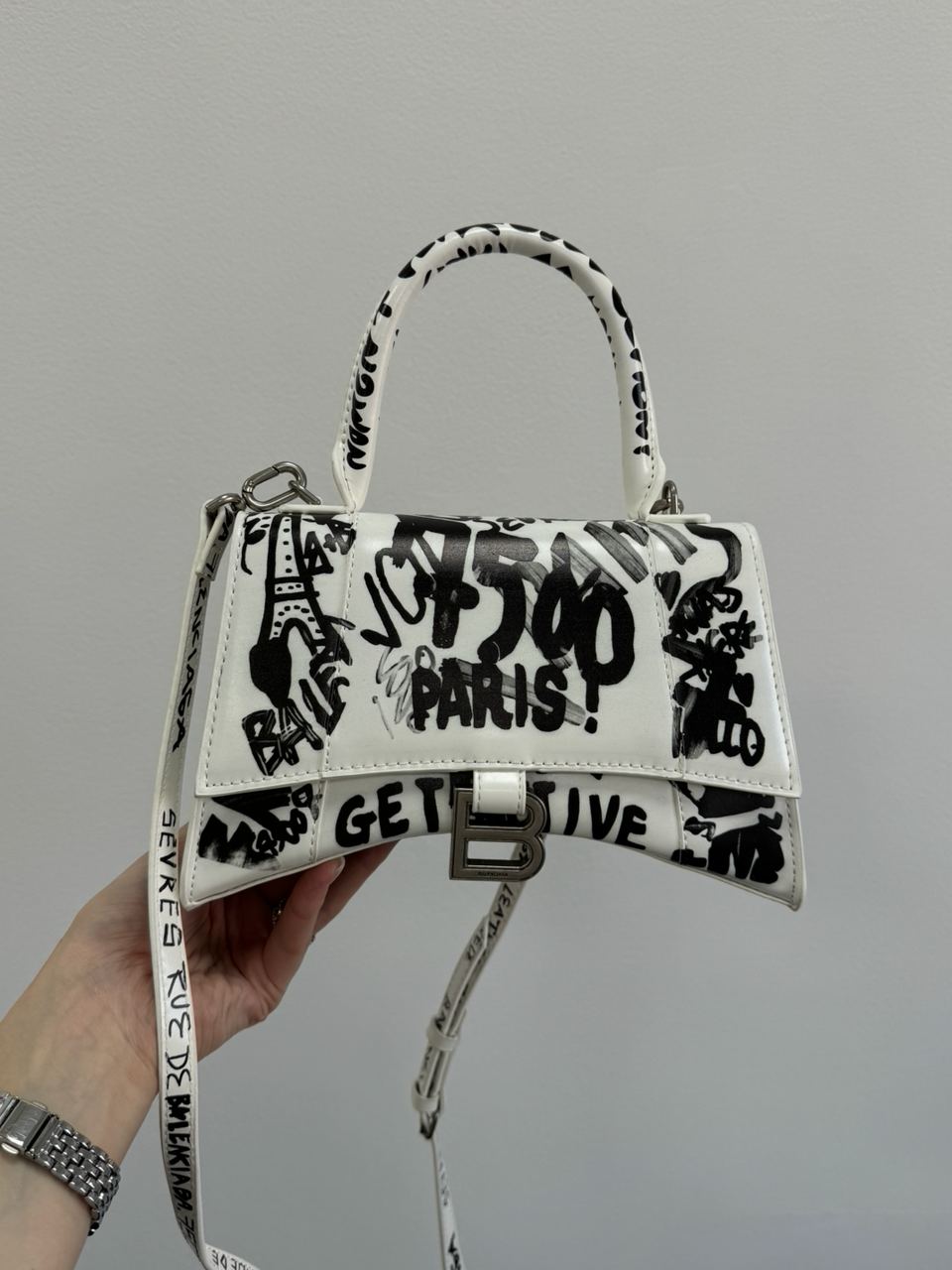 Balenciaga Hourglass Small Handbag Graffiti in White - 11