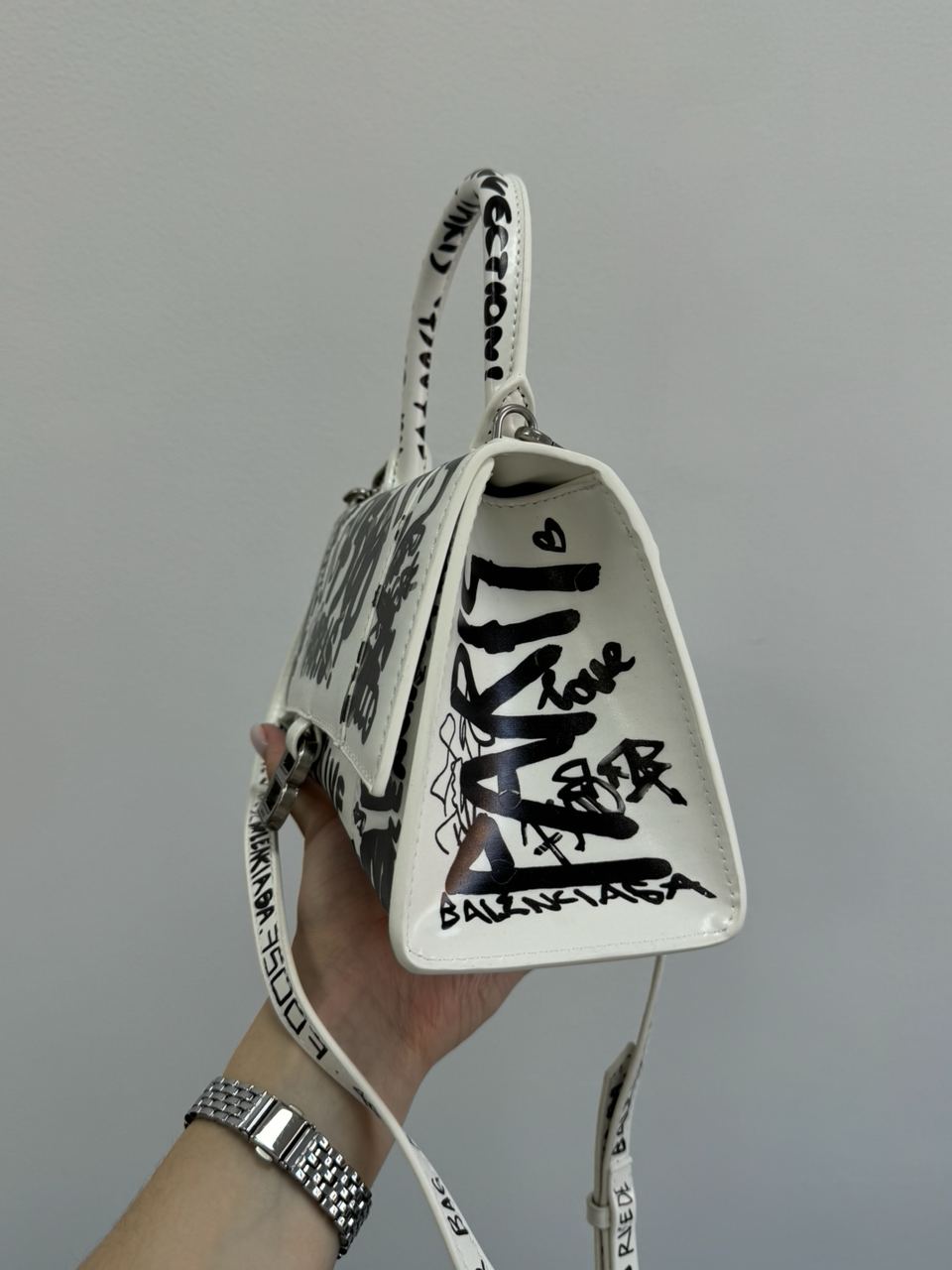 Balenciaga Hourglass Small Handbag Graffiti in White - 17