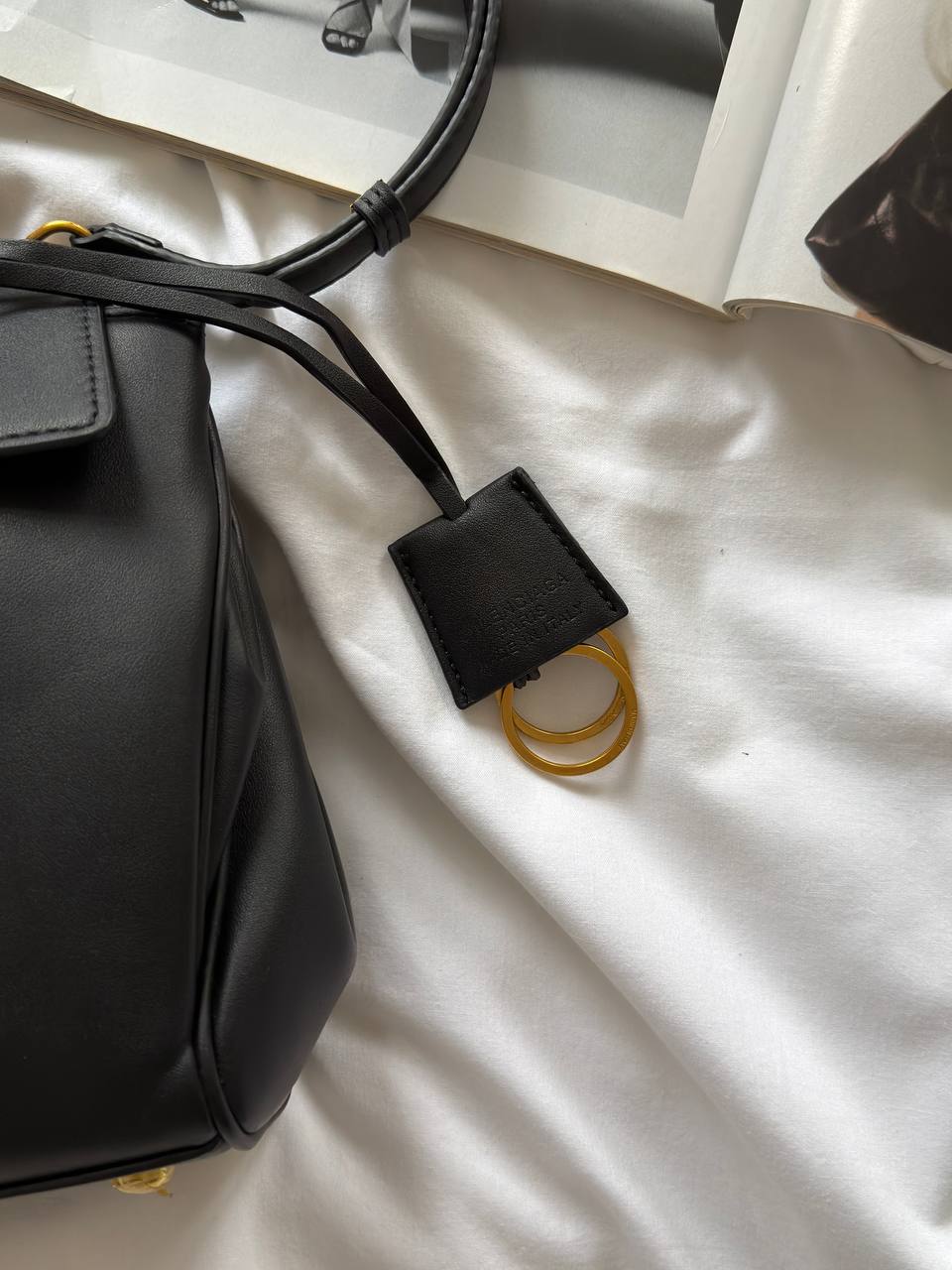 Balenciaga Rodeo Black/Gold - 13