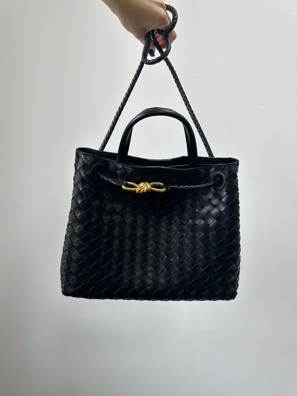 Bottega Veneta Andiamo Bag Black - 4