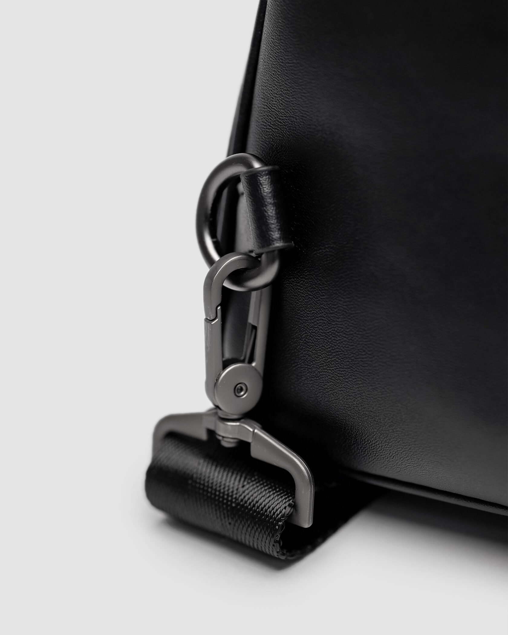 Bottega Veneta Black Leather Bag - 10