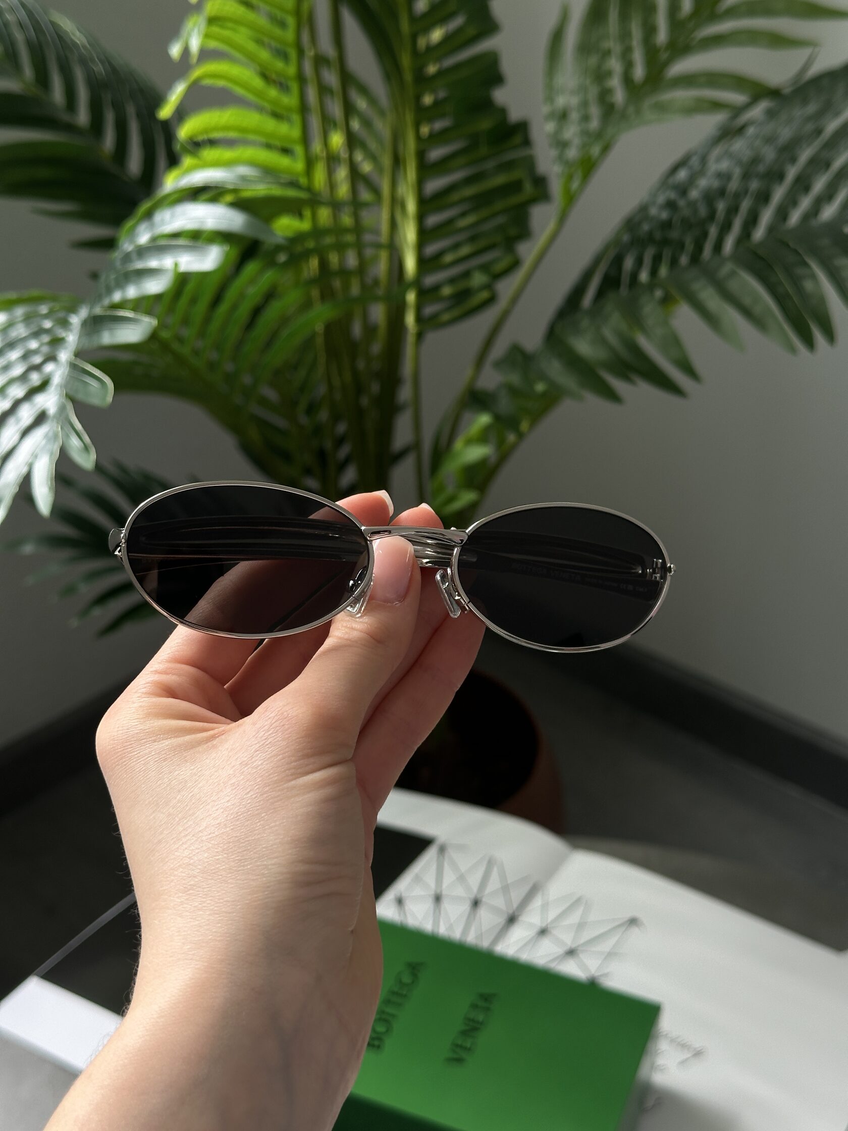 Bottega Veneta Black/Silver BV1386S 001 - 7