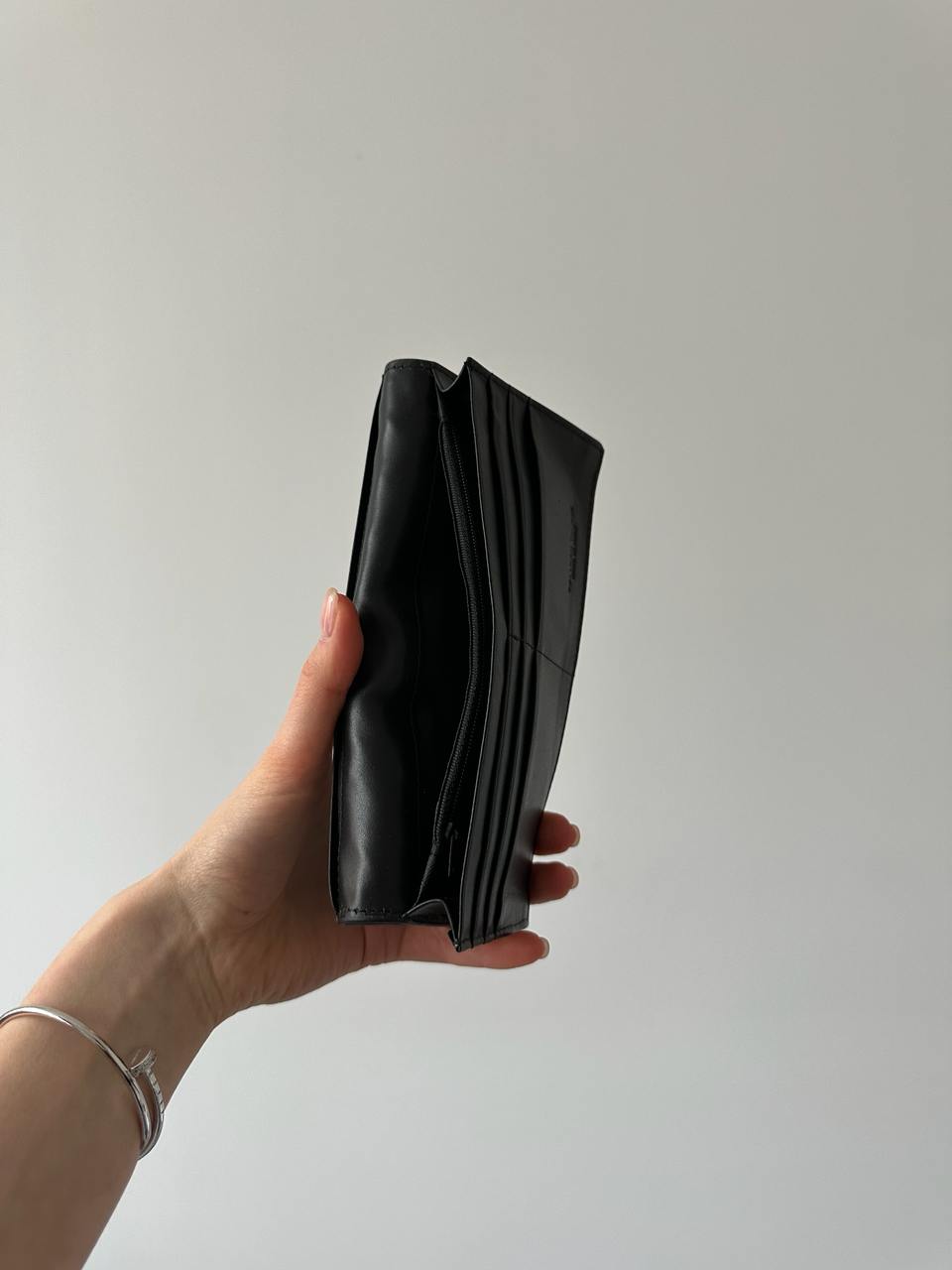 Bottega Veneta Intrecciato Bi-Fold Wallet Large Black - 9