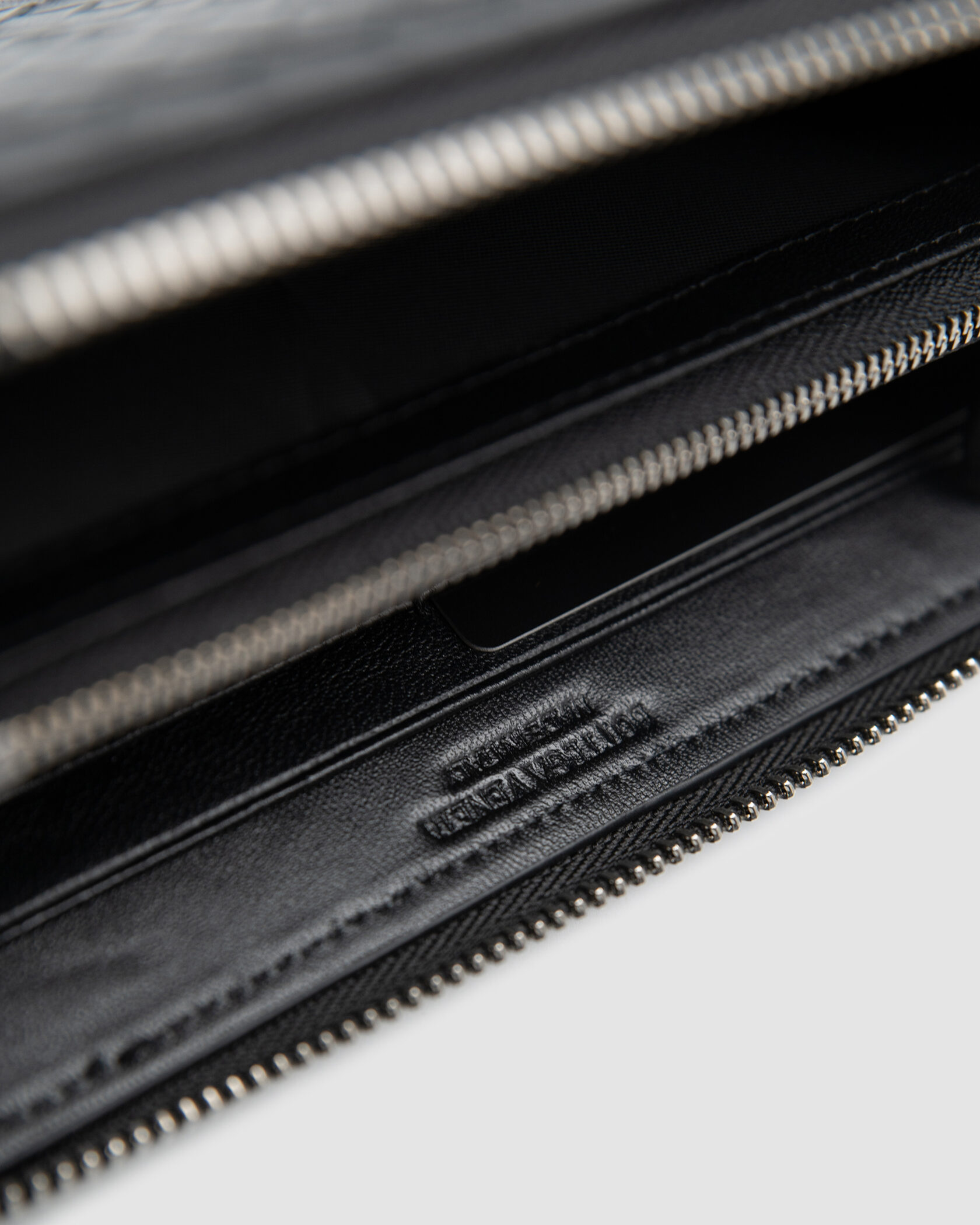 Bottega Veneta Intrecciato Piccolo Zip Black - 11