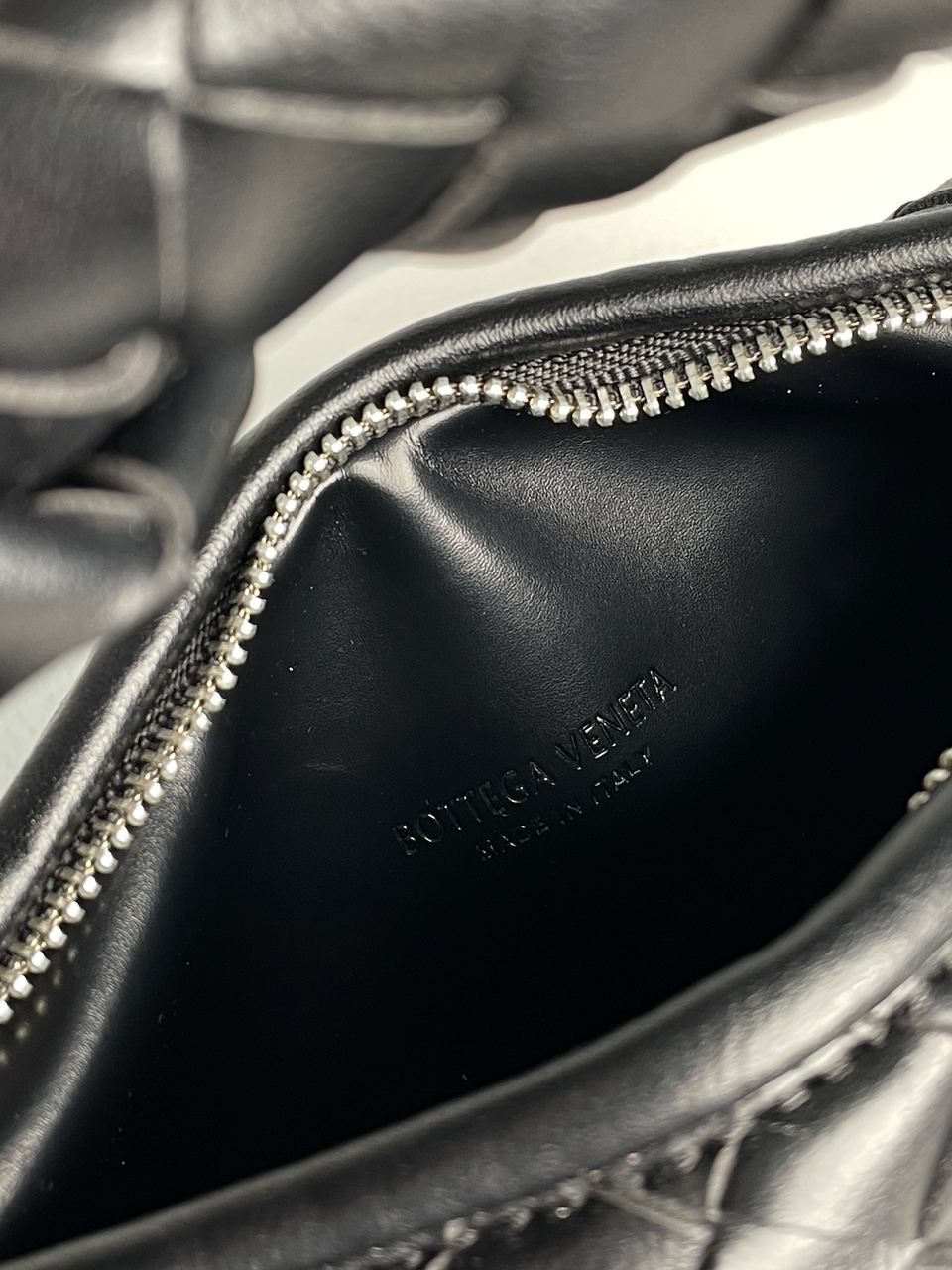 Bottega Veneta Nappa Intrecciato Mini Jodie Black - 28