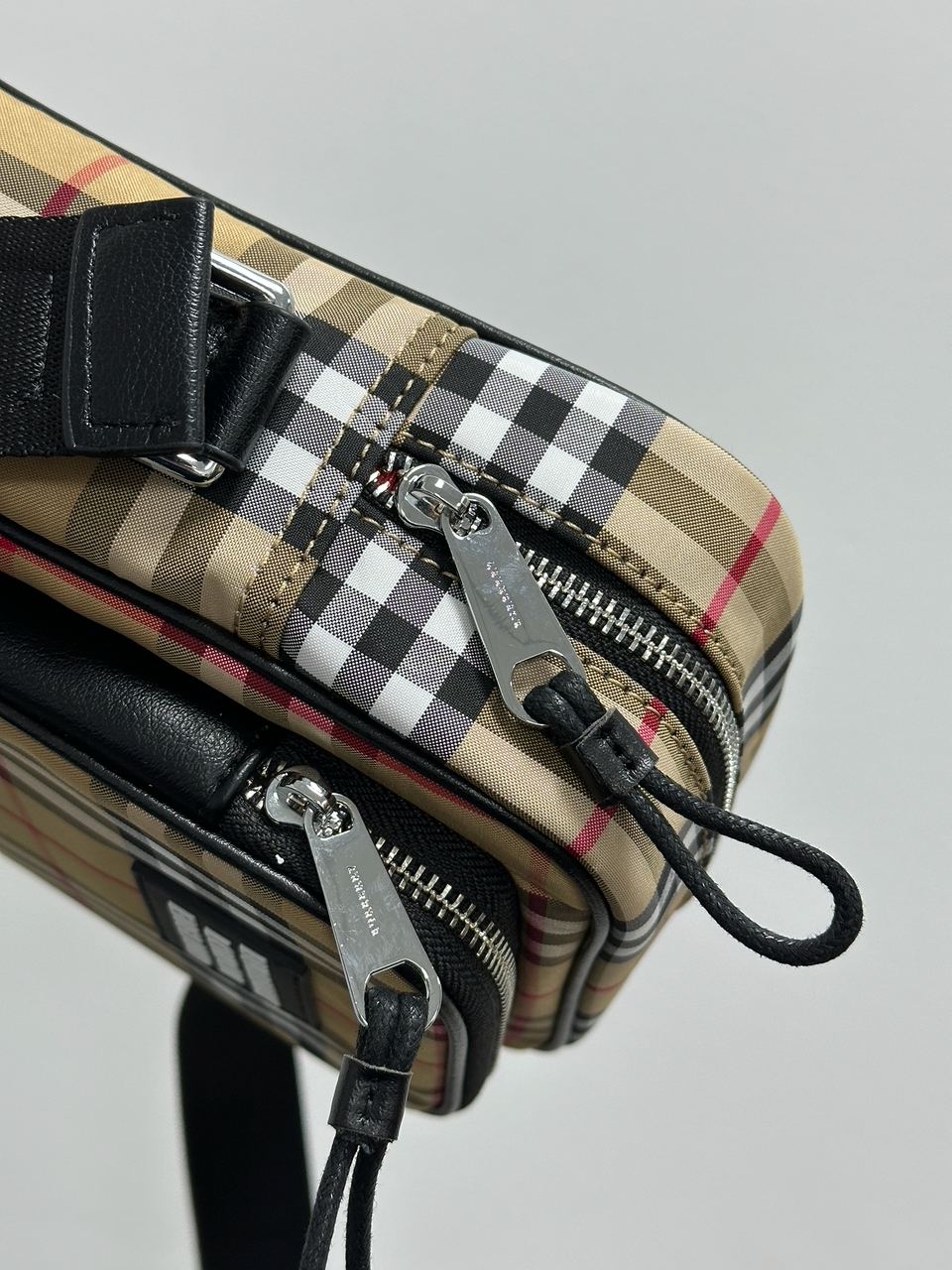 Burberry Black Quilted Canvas Paddy Crossbody Bag Beige - 7