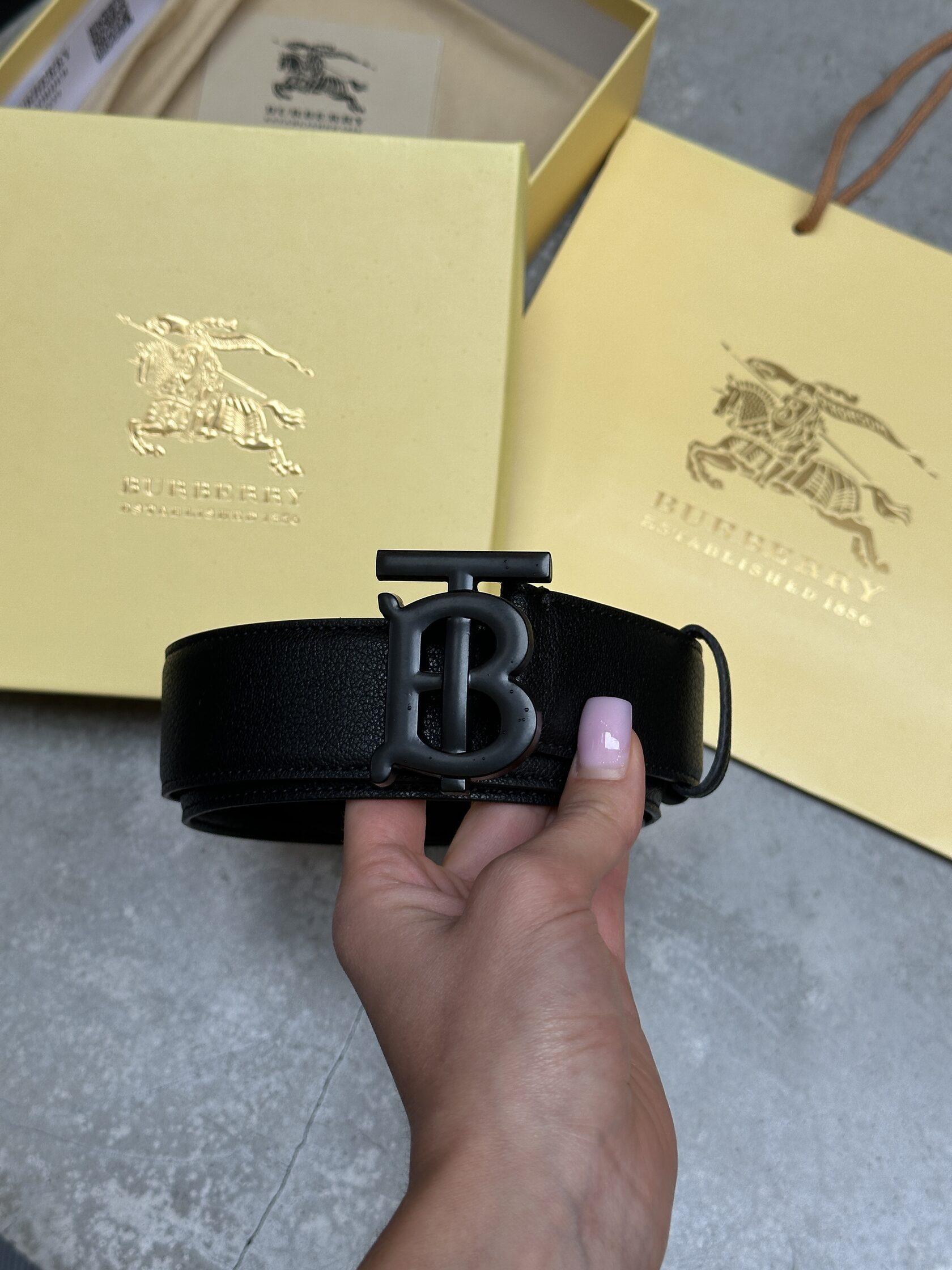 Burberry Leather TB Belt Black/Black - 4