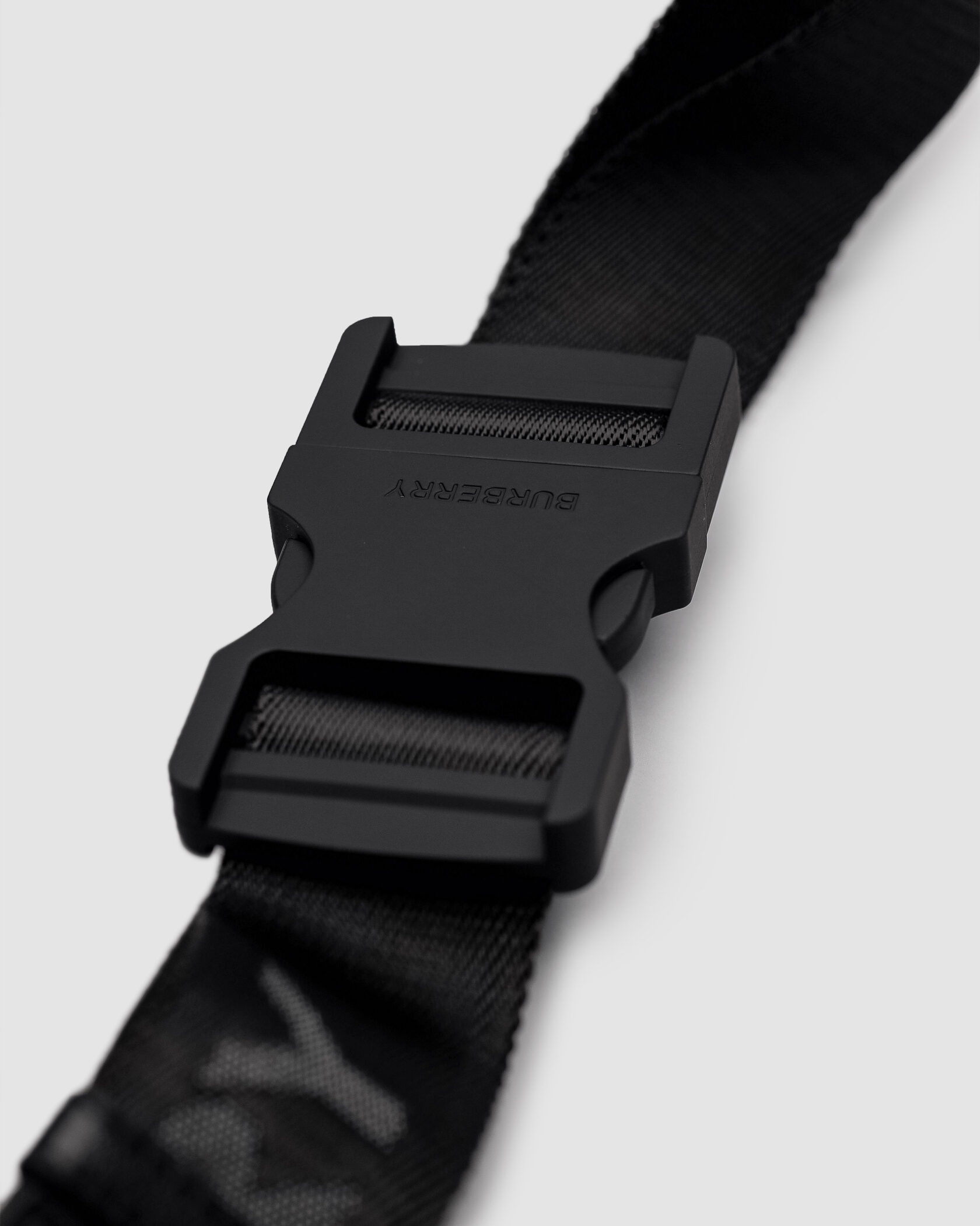 Burberry Men's Sonny Archive Beige Belt Bag - 22