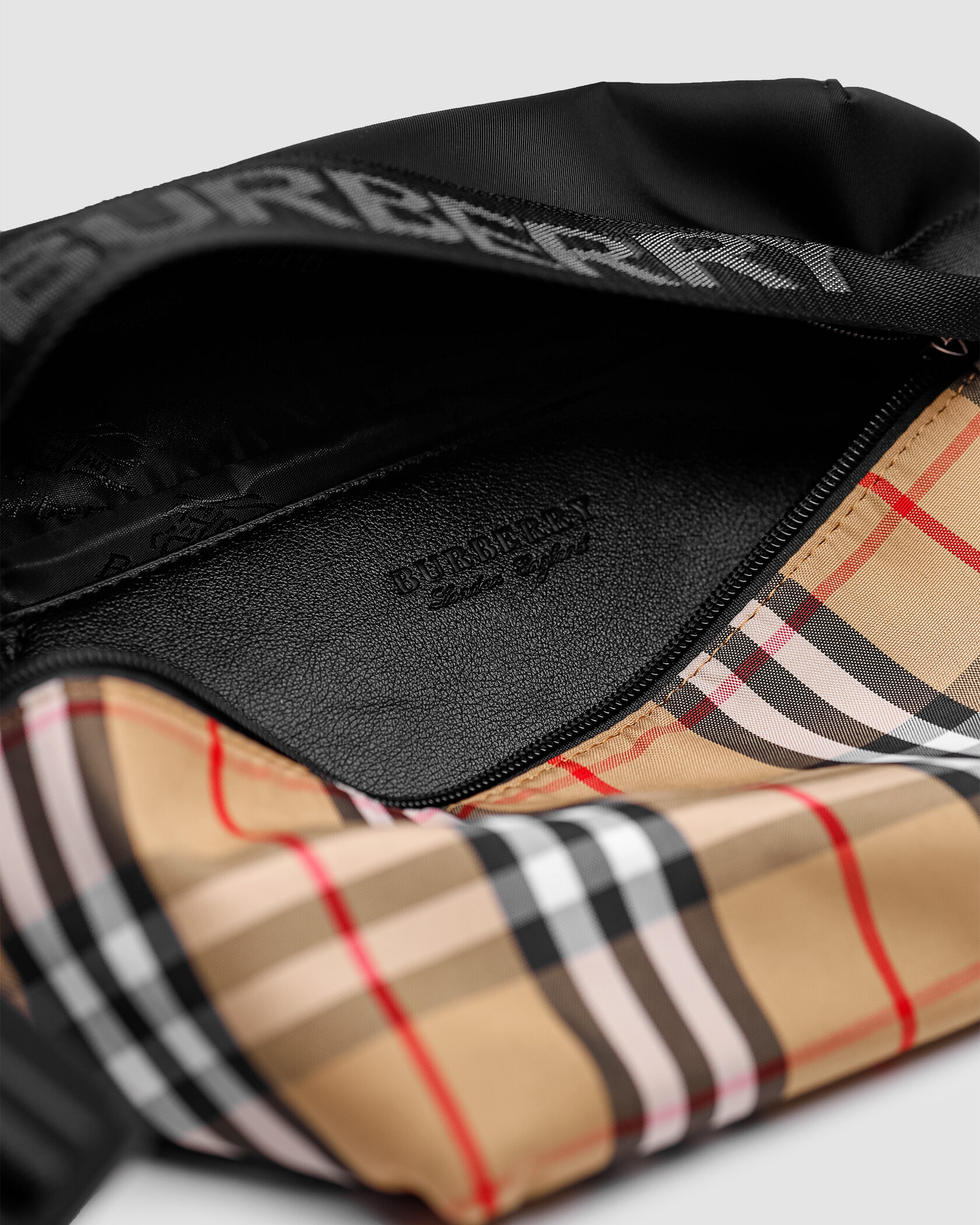 Burberry Men's Sonny Archive Beige Belt Bag - 24