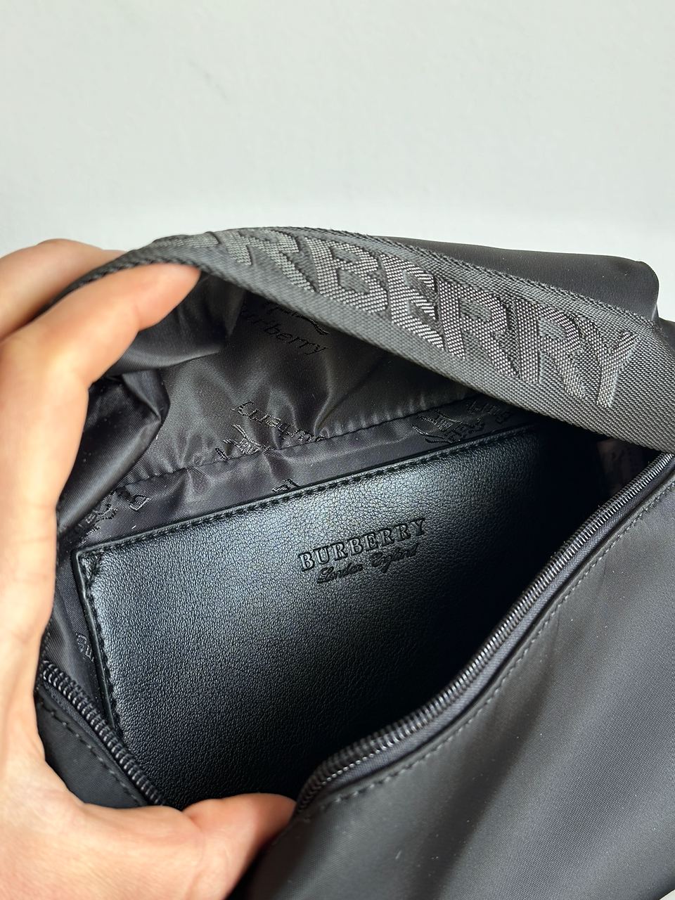 Burberry Men's Sonny Tonal-Logo Belt Bag - 25