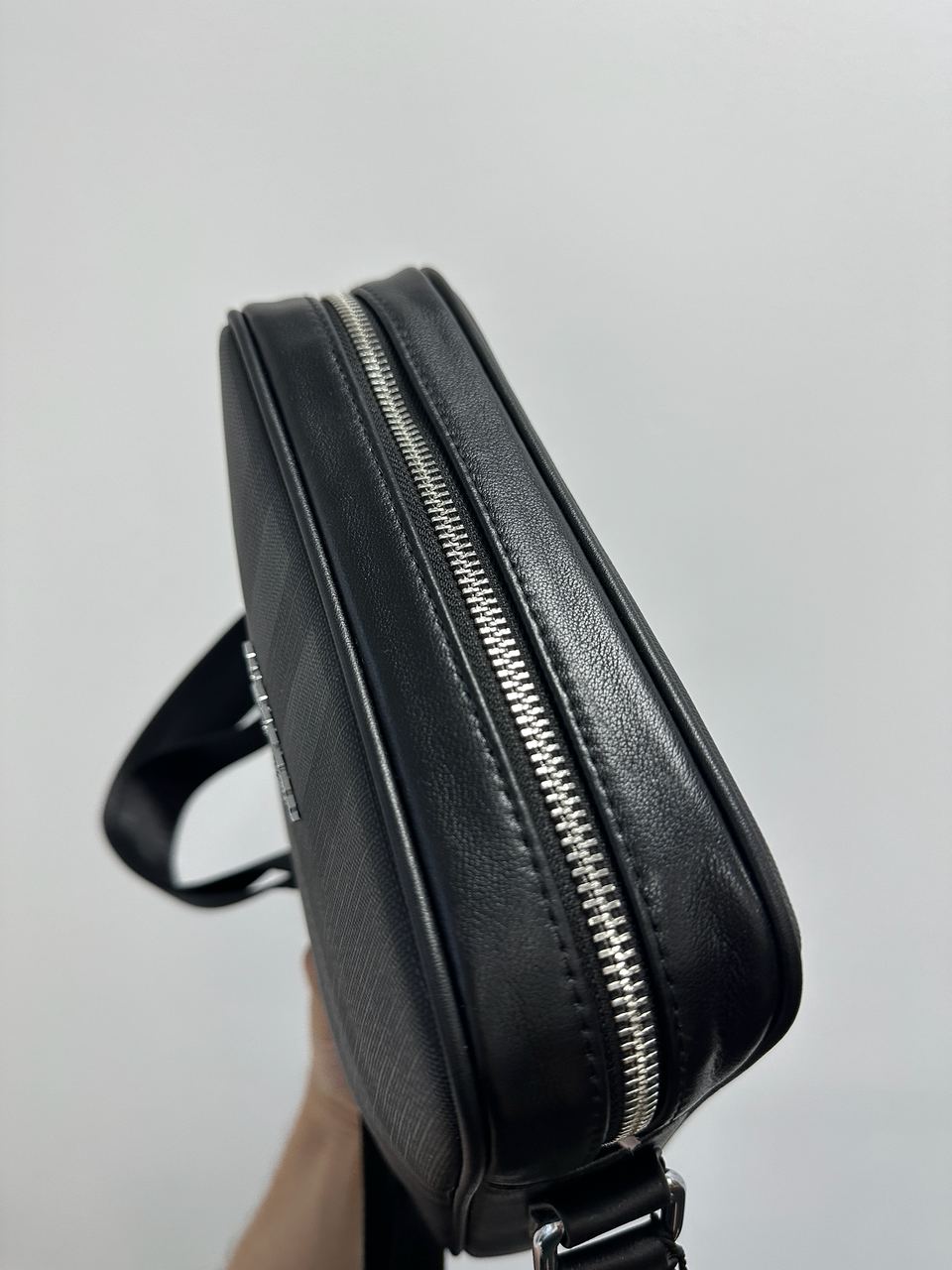 Burberry Muswell Men Bag Grey - 10