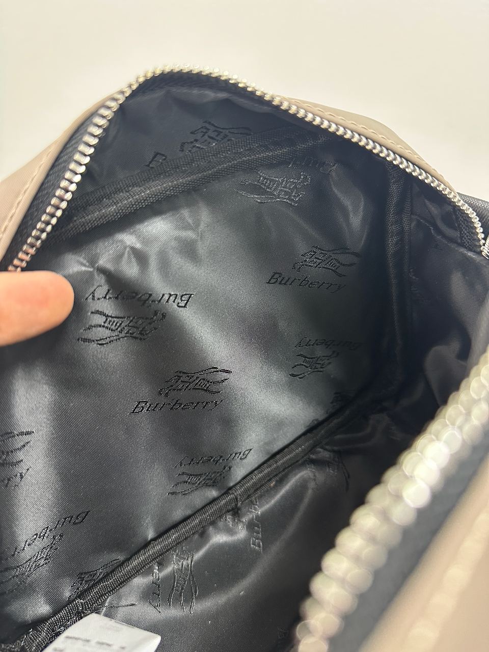 Burberry Paddy Bag in Beige - 12