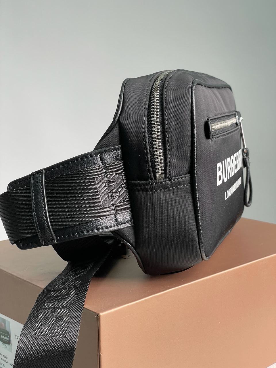 Burberry Paddy Bag in Black - 8