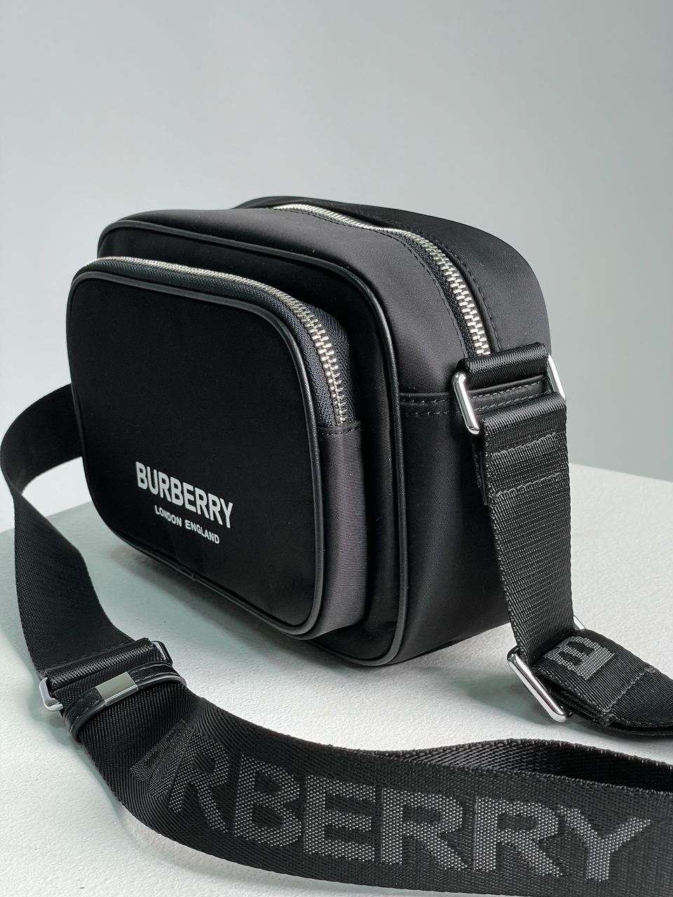 Burberry Paddy Bag in Black - 10
