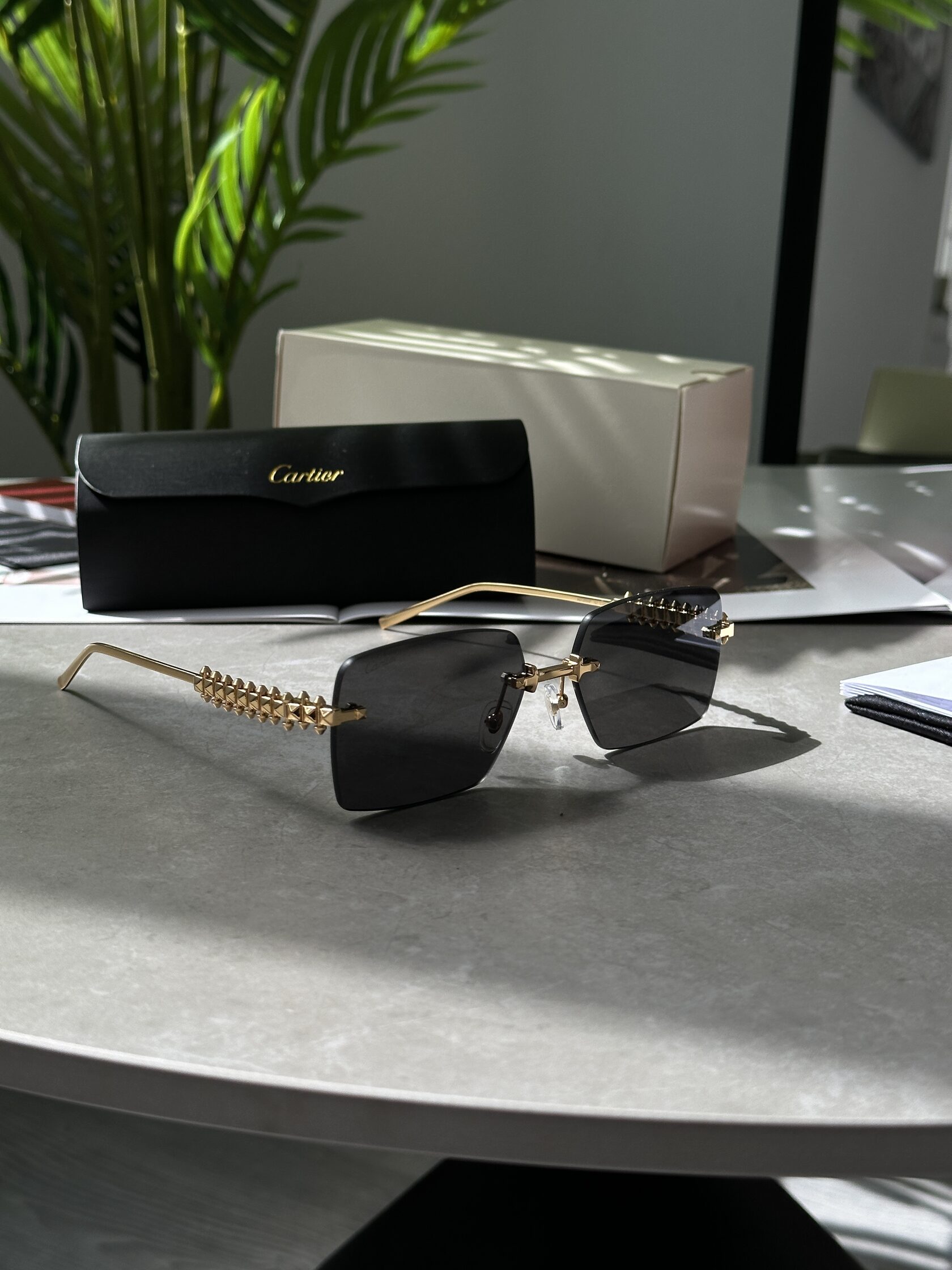 Cartier Clash Black/Gold CT0545S 001 L - 5