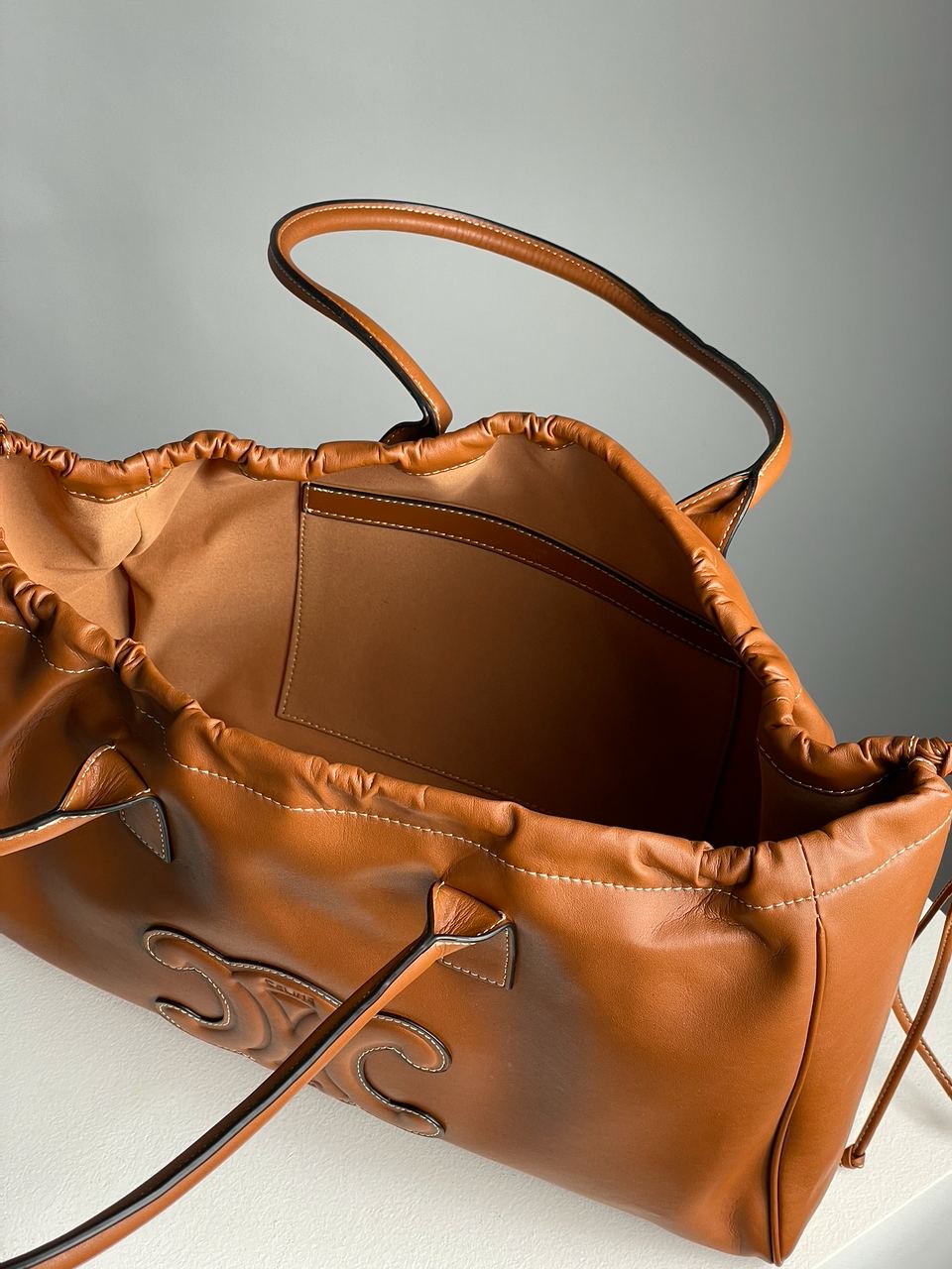 Celine Cabas Drawstring Cuir Triomphe In Smooth Calfskin Tan - 22