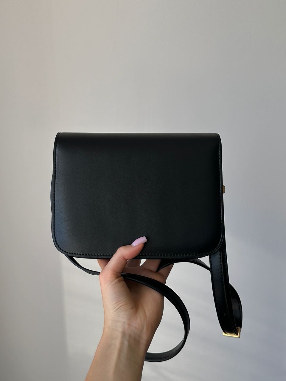 Celine Classic Box Medium Black/Gold - 6