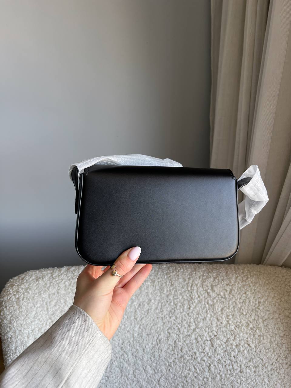 Celine Classique Triomphe Bag In Shiny Calfskin Leather - 12