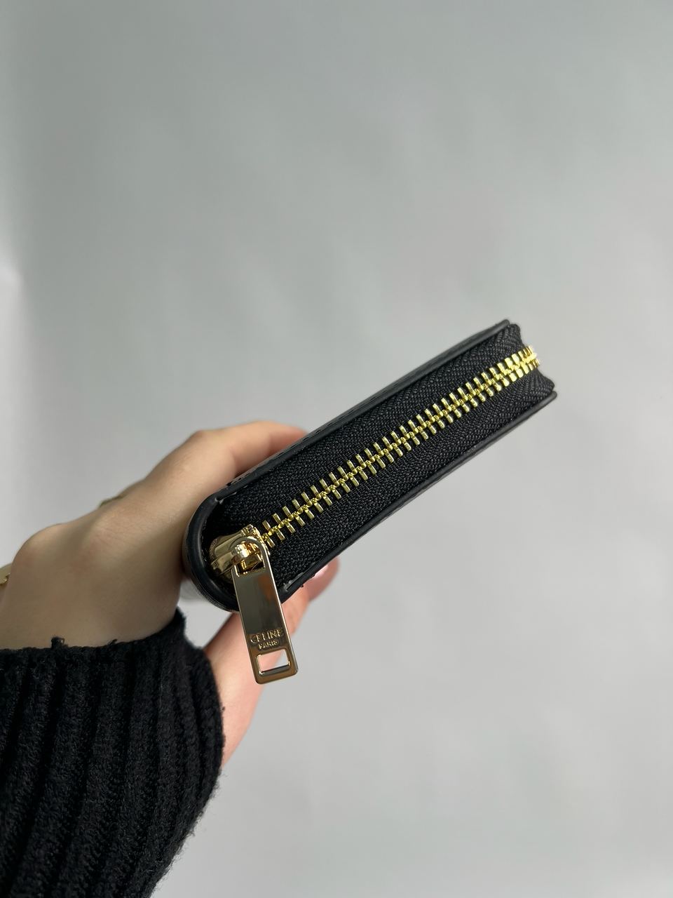 Celine Large Zipped Wallet Cuir Triomphe in Smooth Calfskin Black - 10