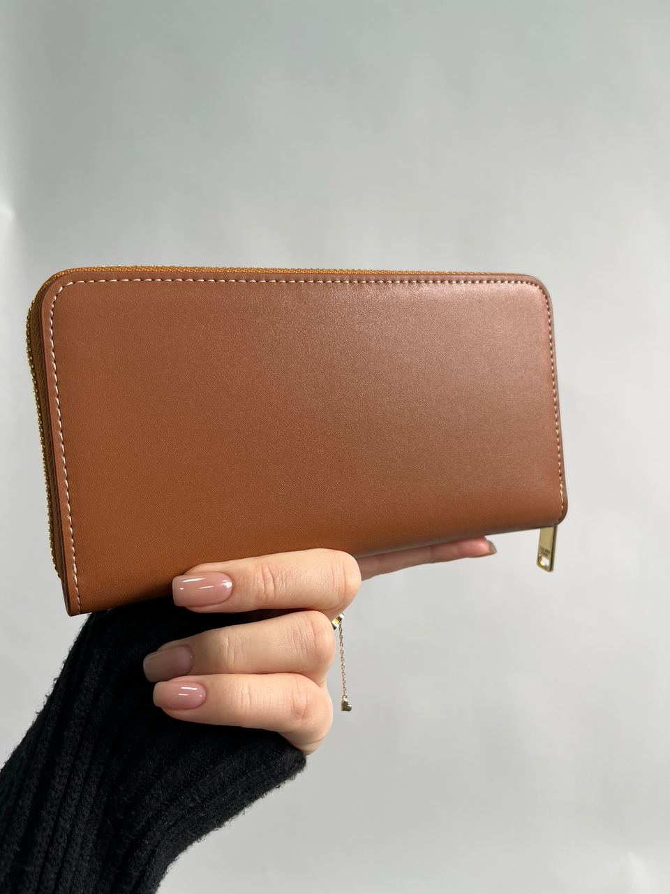 Celine Large Zipped Wallet Cuir Triomphe in Smooth Calfskin Brown - 10