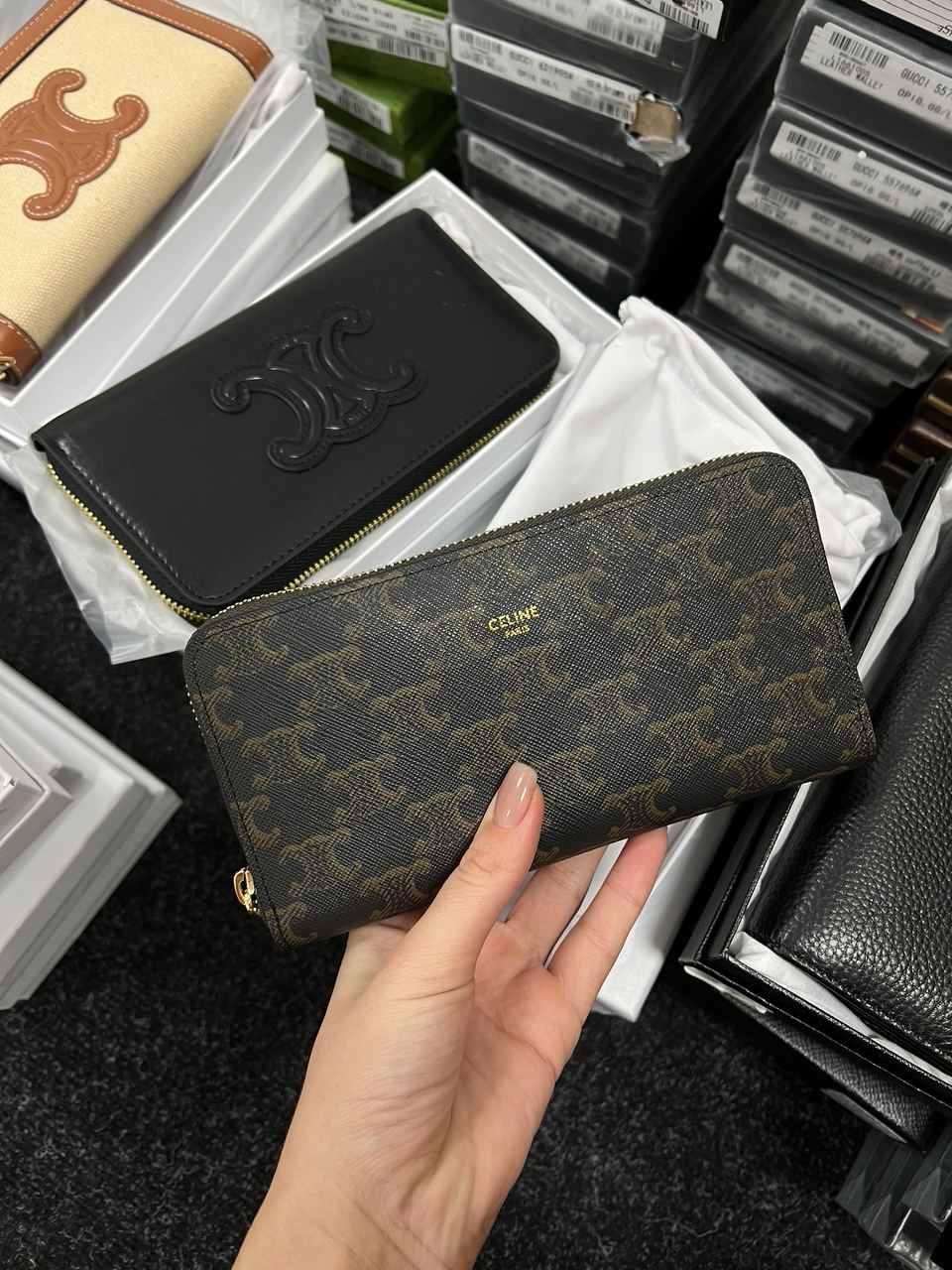 Celine Large Zipped Wallet in Triomphe Canvas Brown - 6