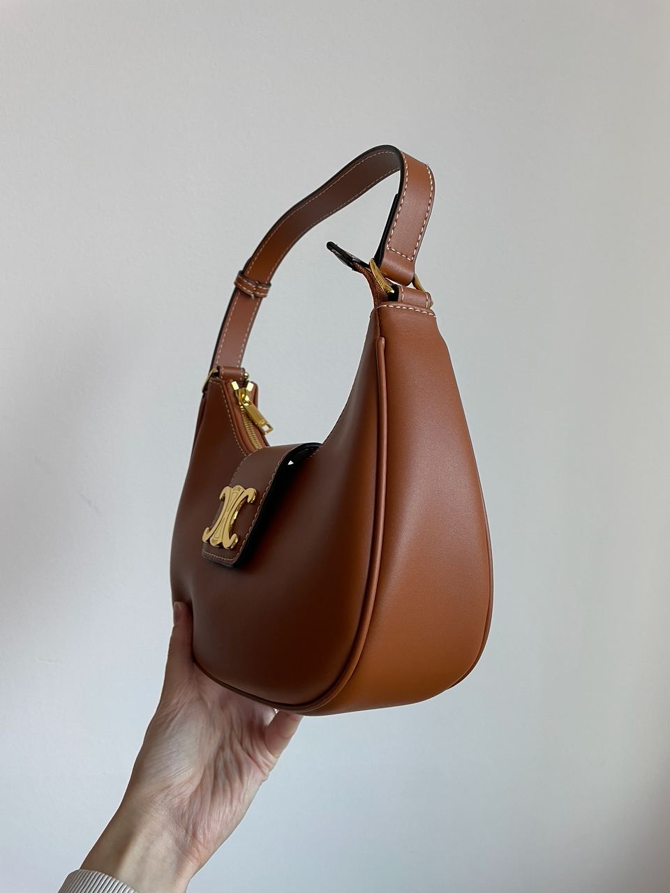 Celine Medium Ava Triomphe Bag in Smooth Calfskin Tan - 15