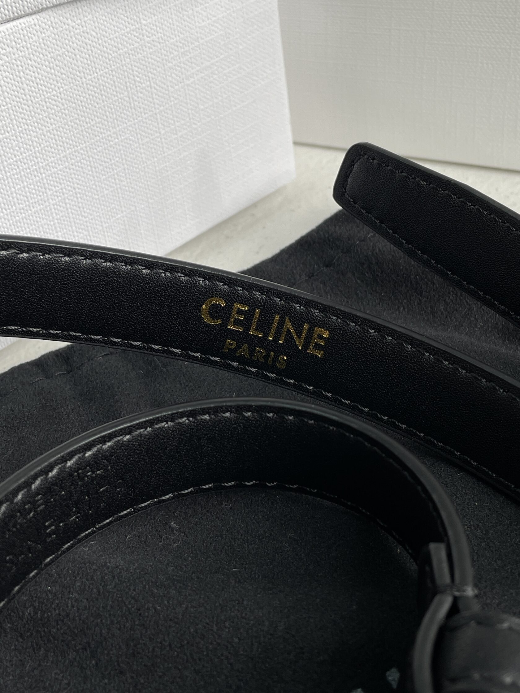 Celine Medium Triomphe Belt In Taurillon Leather Black - 11