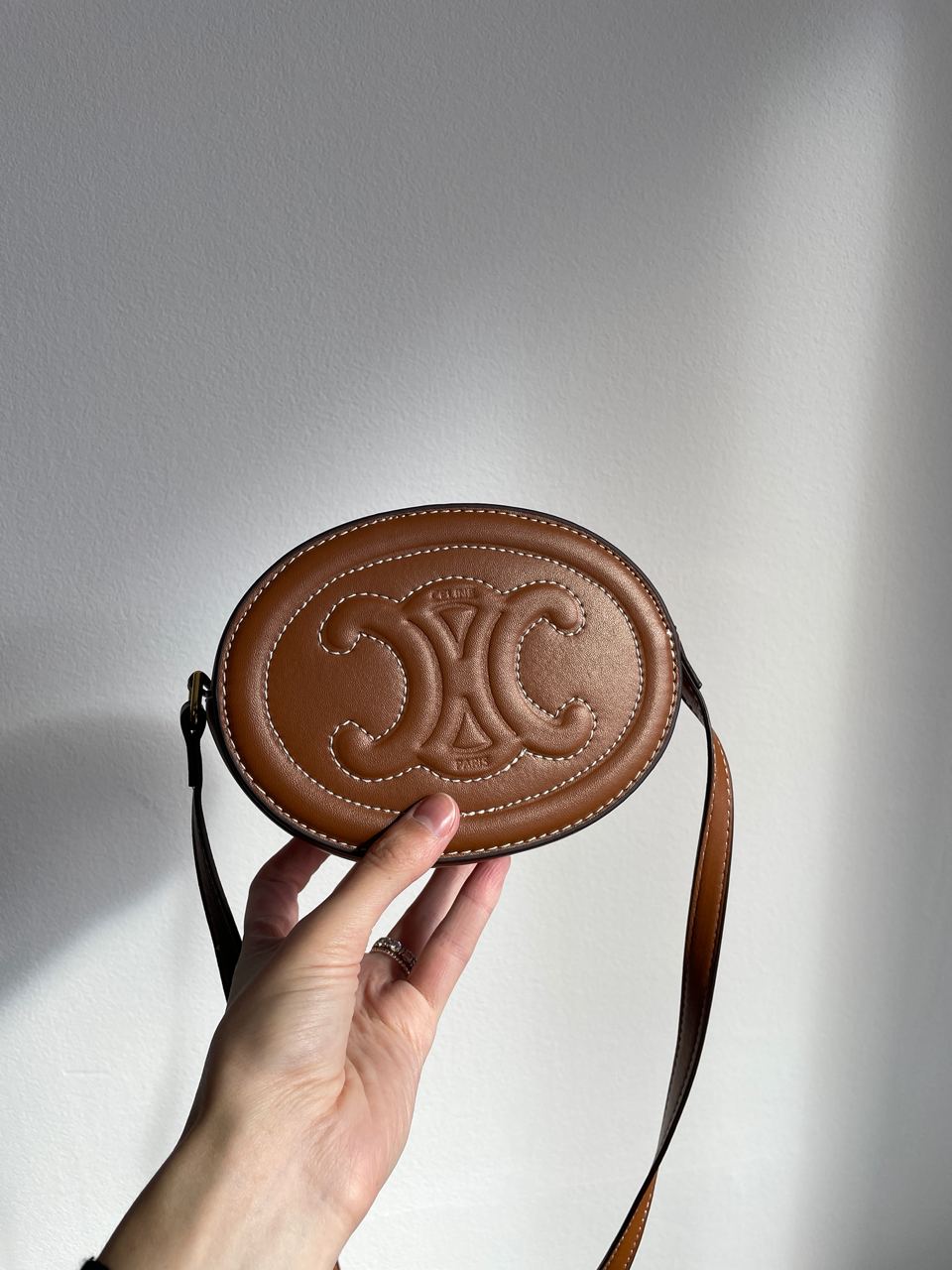 Celine Oval Bag Cuir Triomphe in Smooth Calfskin Tan - 10