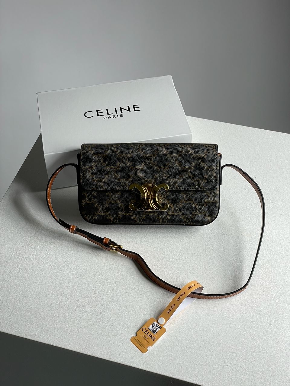 Celine Shoulder Bag Claude In Triomphe Canvas And Calfskin Tan - 5