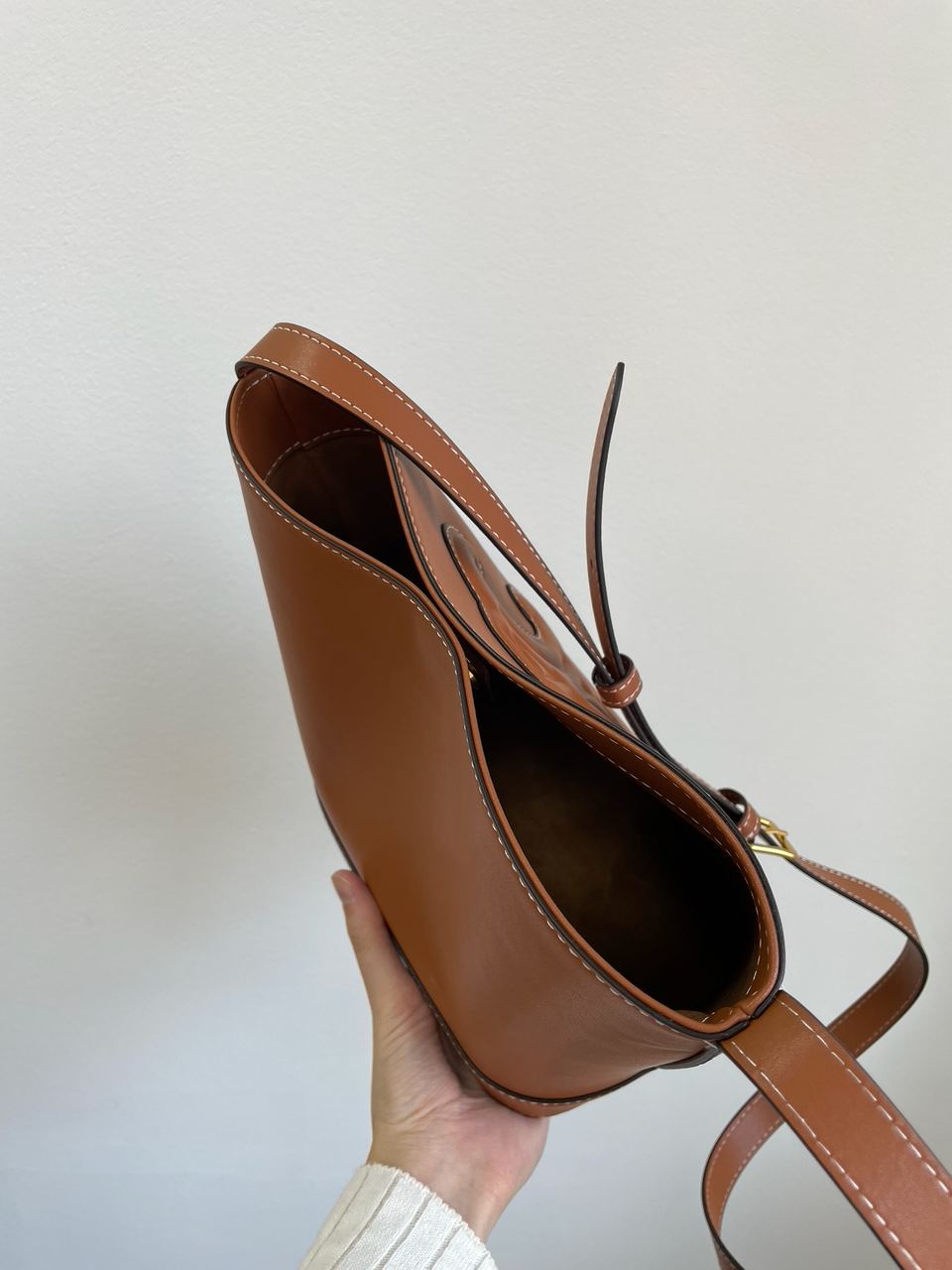 Celine Small Bucket Cuir Triomphe In Smooth Calfskin Tan Brown - 26
