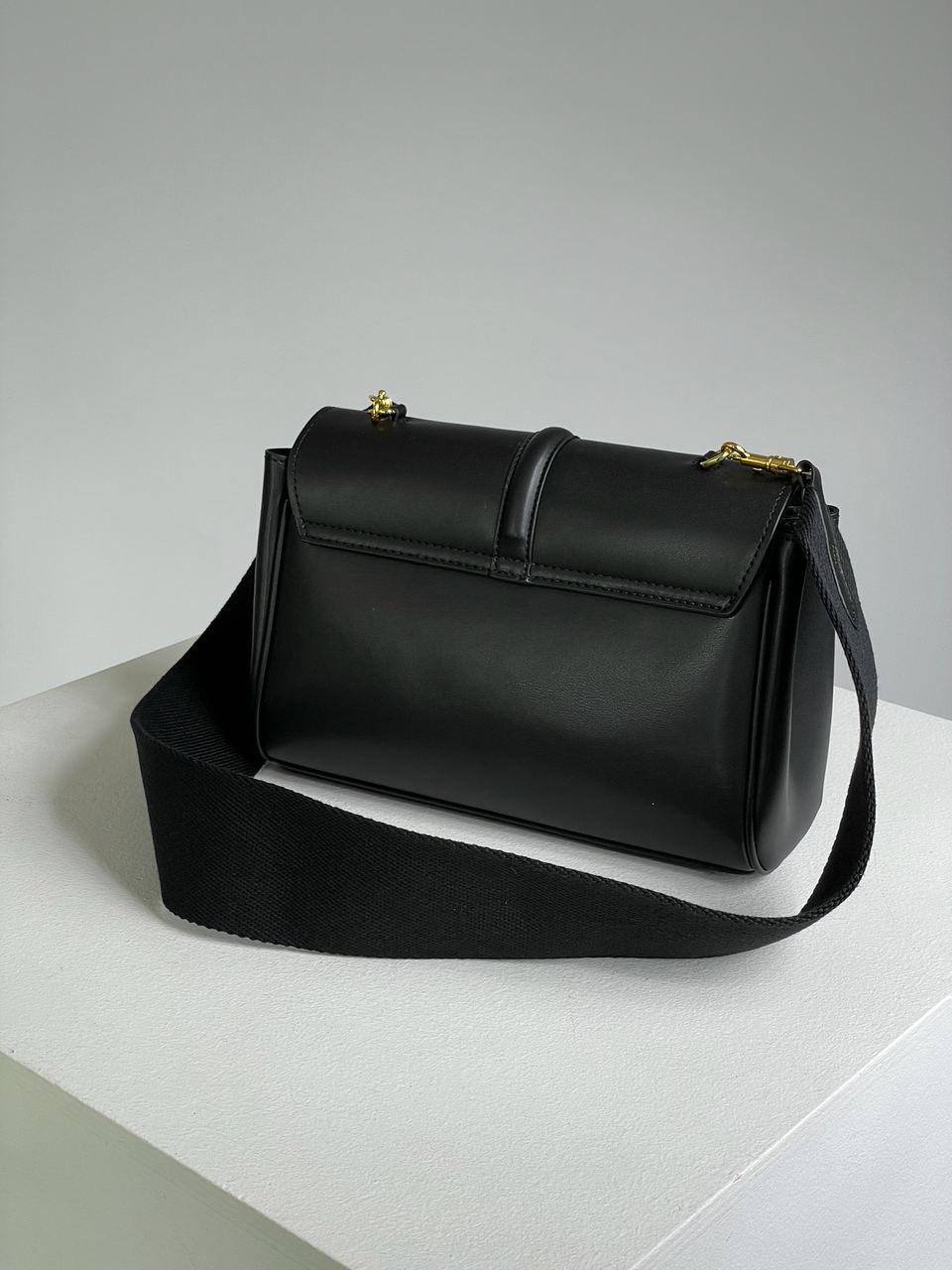 Celine Teen Soft 16 In Smooth Calfskin Tan Black - 13