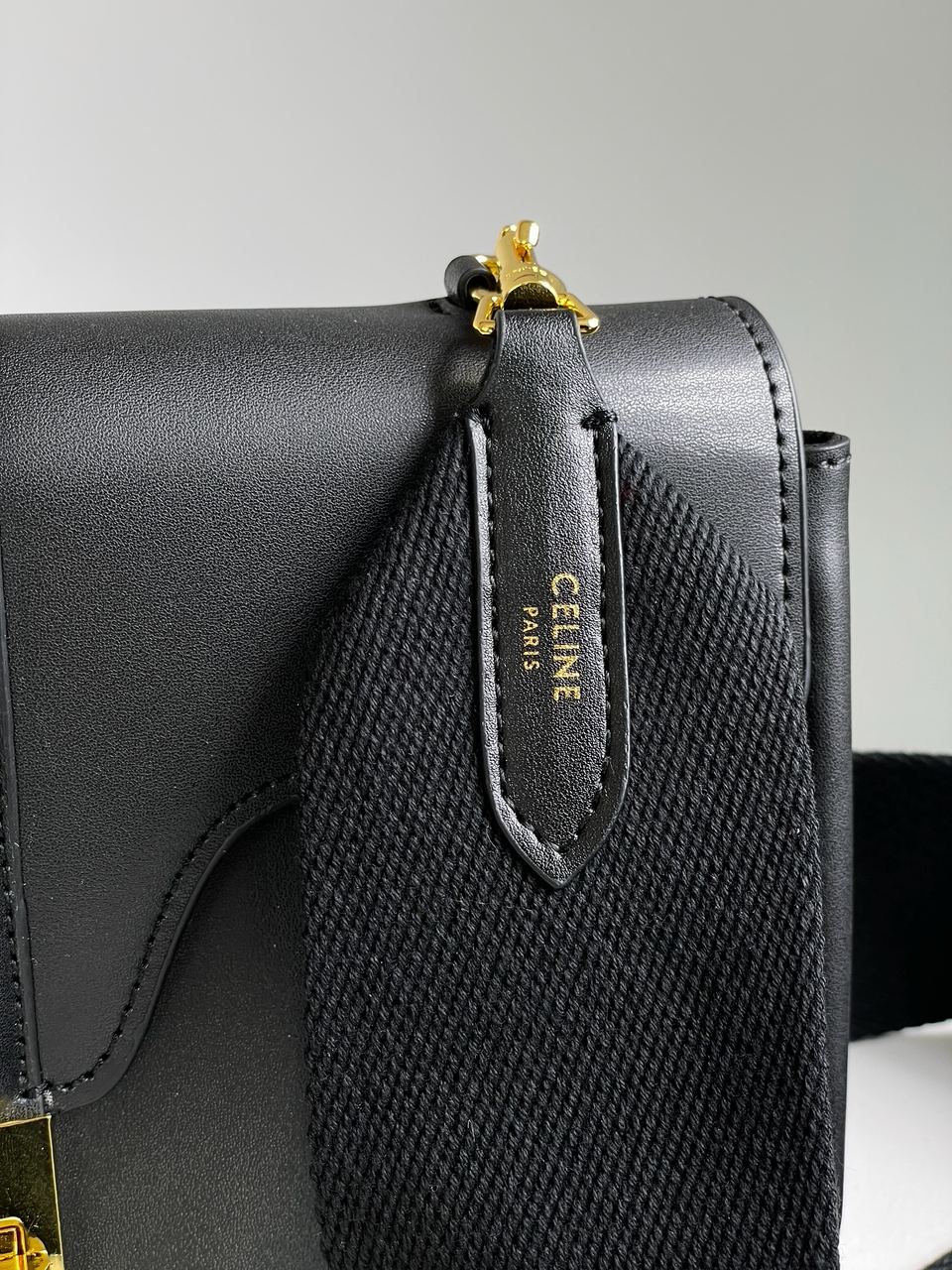 Celine Teen Soft 16 In Smooth Calfskin Tan Black - 18