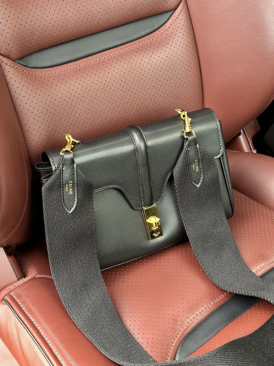 Celine Teen Soft 16 In Smooth Calfskin Tan Black - 4