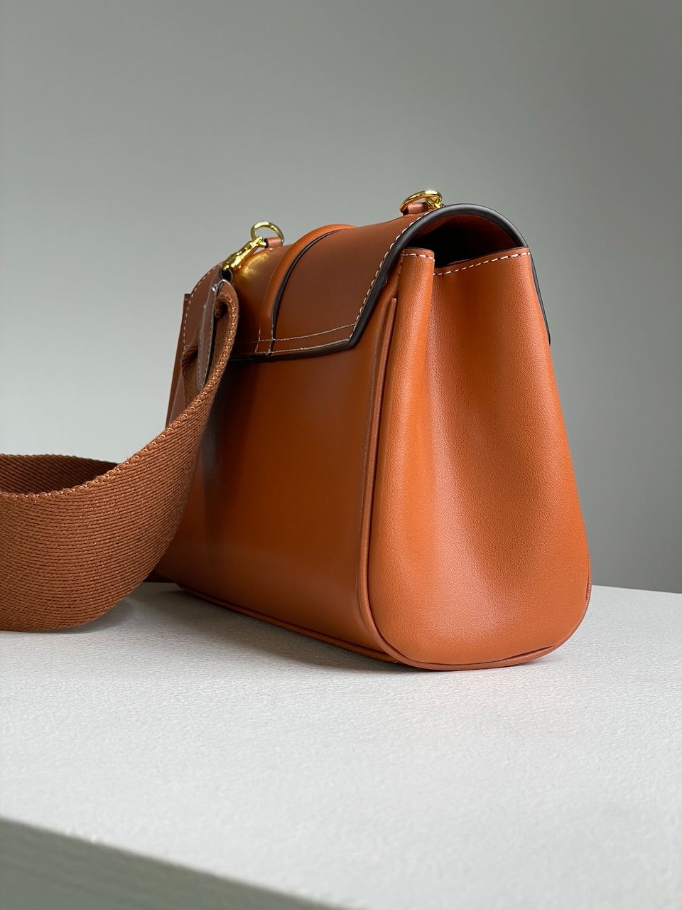 Celine Teen Soft 16 In Smooth Calfskin Tan Brown - 17