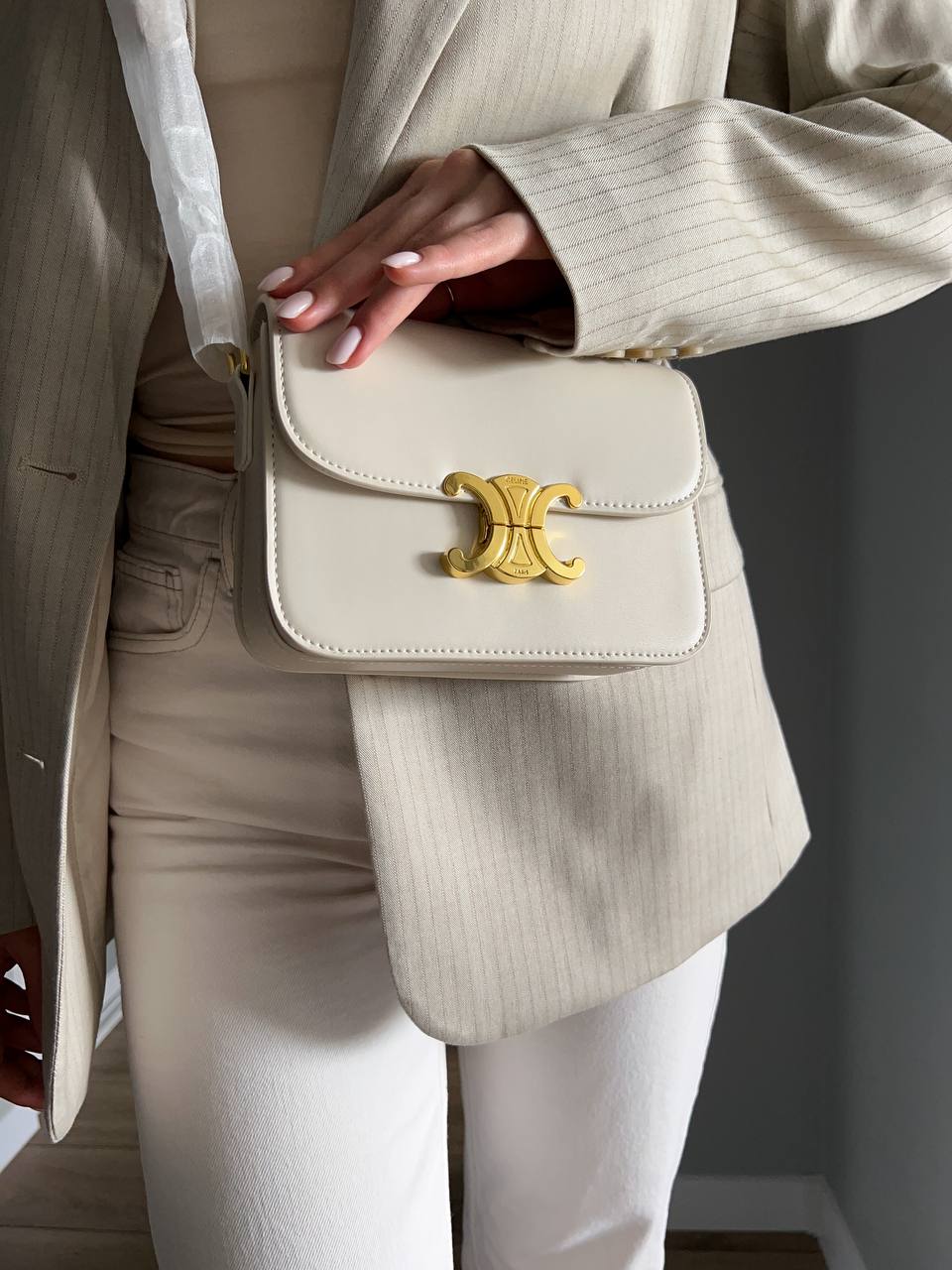 Celine Teen Triomphe Bag in Shiny Calfskin - 10