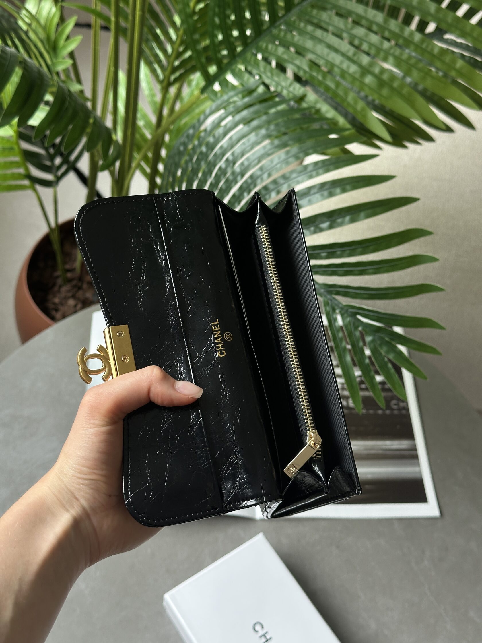 Chanel Black Patent Leather Wallet Black - 12