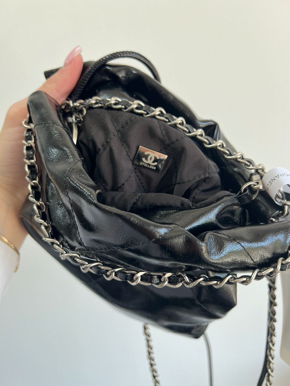 Chanel Black Quilted Calfskin Mini 22 Bag Silver Hardware - 10