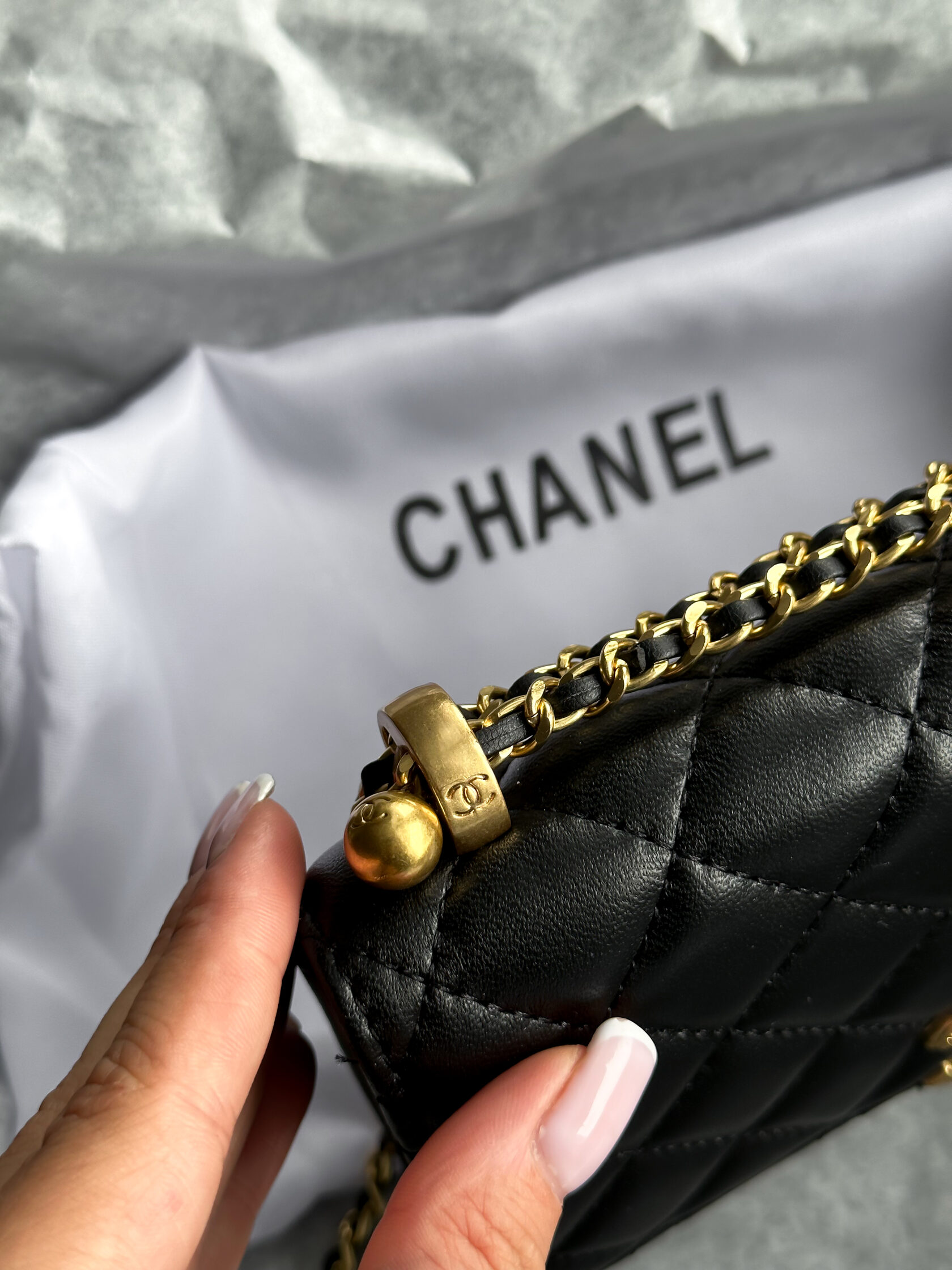 Chanel Calfskin Quilted Perfect Fit Wallet On Chain Black/Gold - 7