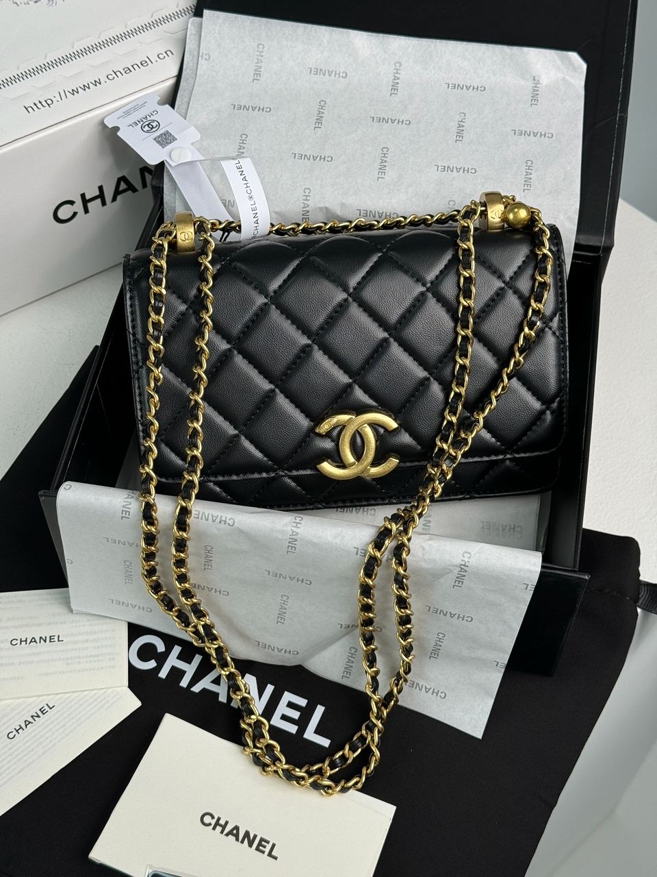 Chanel Calfskin Quilted Perfect Fit Wallet On Chain Black/Gold - 2