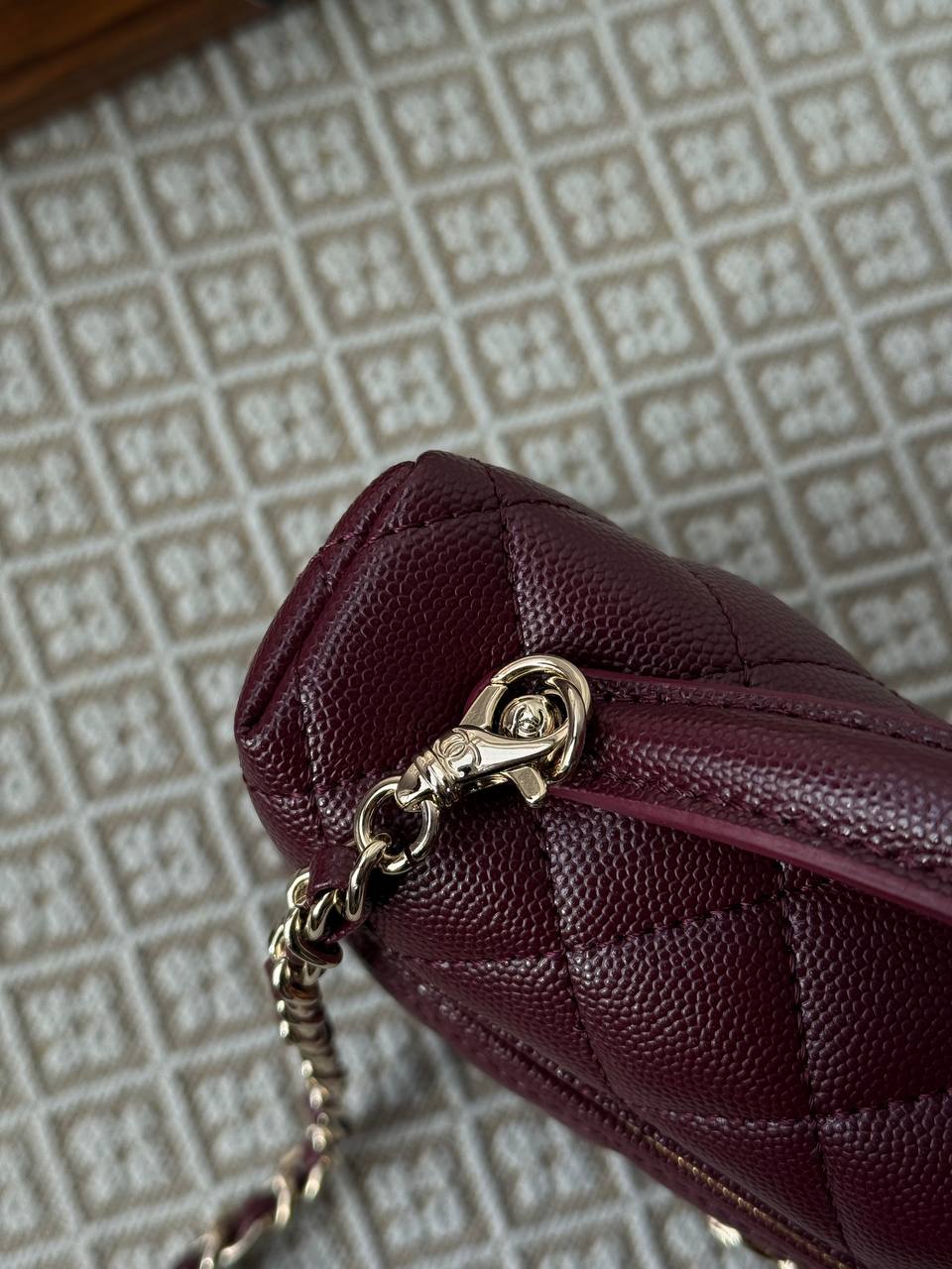 Chanel Caviar Quilted CC Top Handle Long Vanity - 8