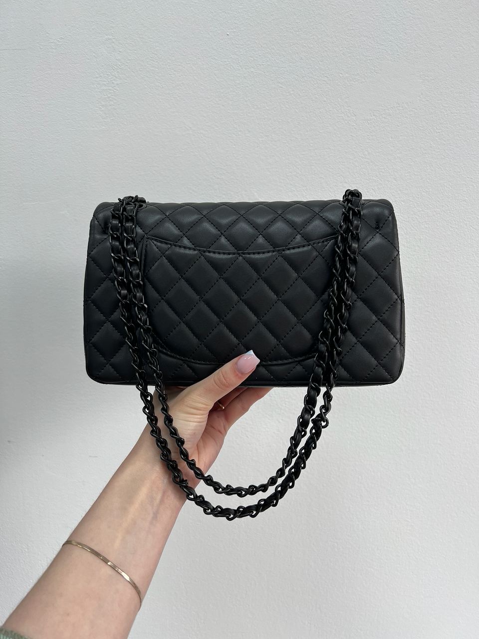 Chanel Classic 2.55 Medium Double Flap in Black - 5