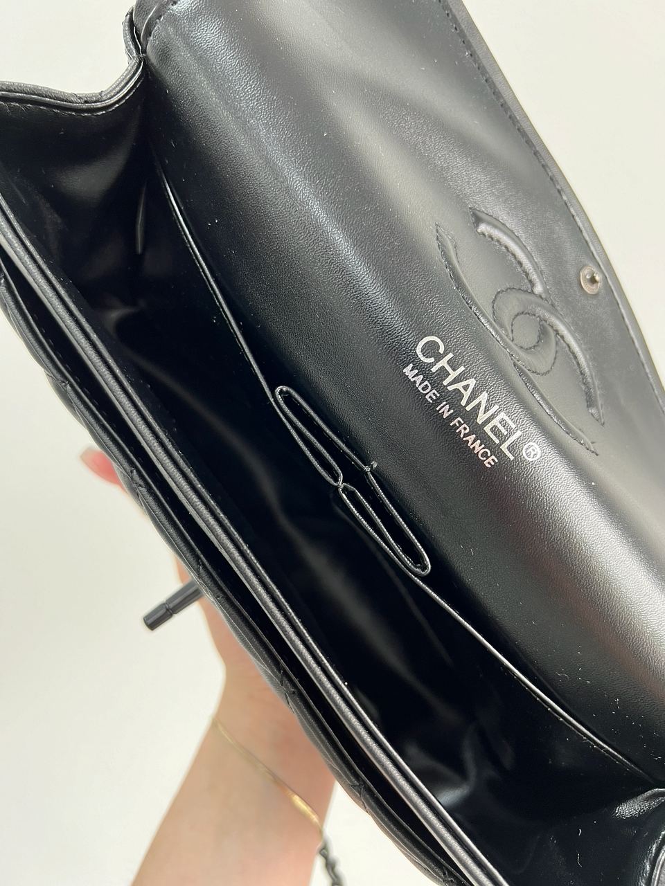 Chanel Classic 2.55 Medium Double Flap in Black - 8