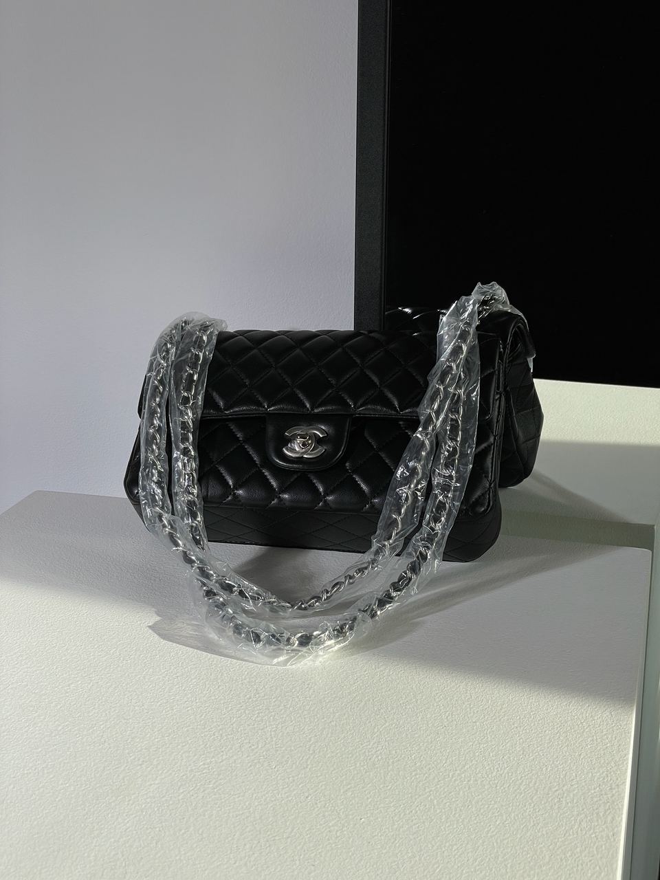 Chanel Classic 2.55 Medium Double Flap in Black - 4