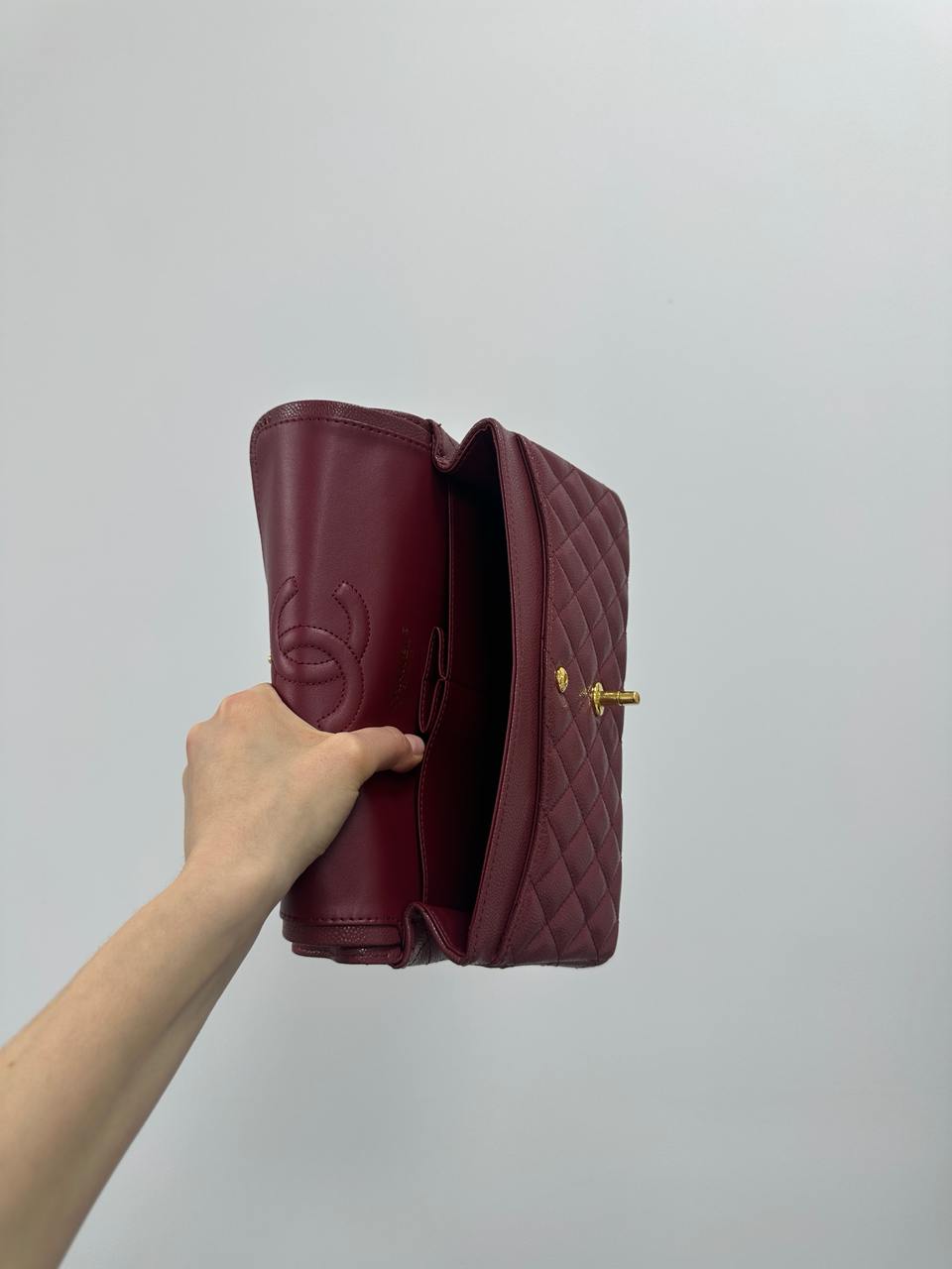 Chanel Classic 2.55 Medium Double Flap in Burgundy/Gold - 11