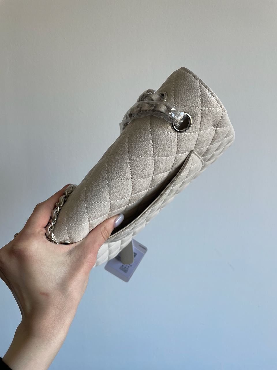 Chanel Classic 2.55 Medium Double Flap in White/Silver - 18