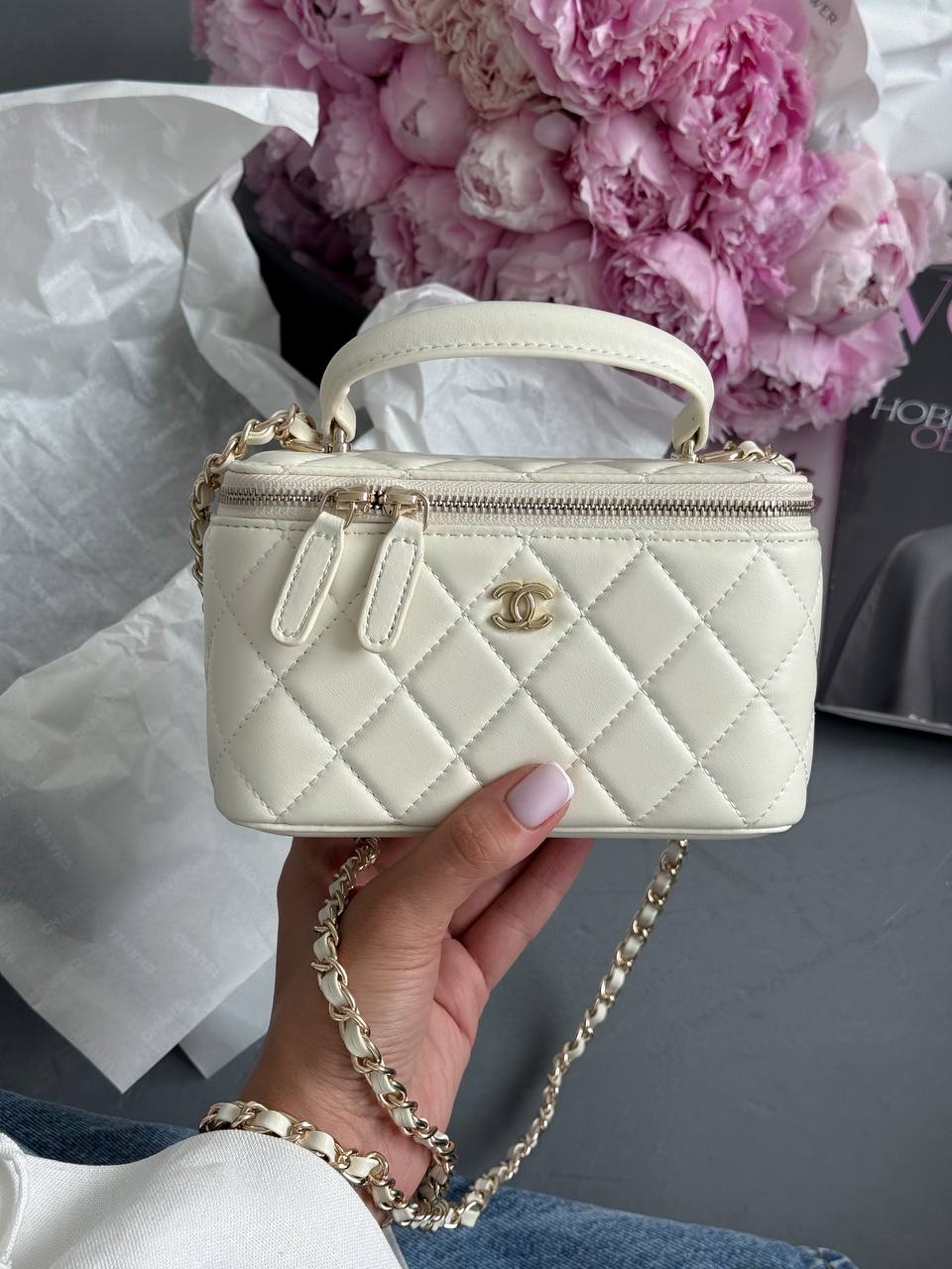 Chanel Classic Beige Lambskin Pearl Crush Vanity Bag - 3