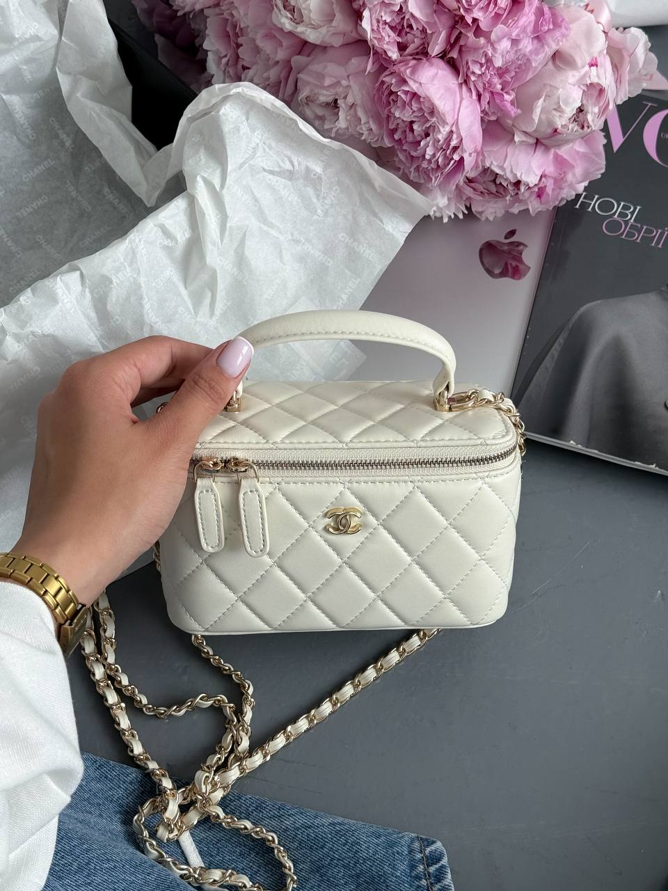 Chanel Classic Beige Lambskin Pearl Crush Vanity Bag - 4